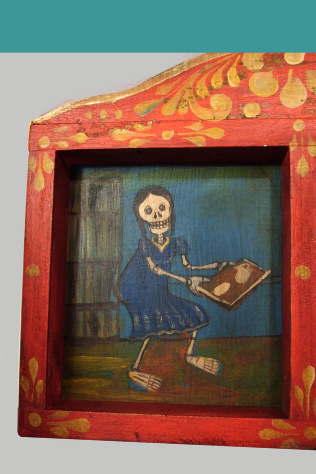 Painted skeleton double nicho - View 2