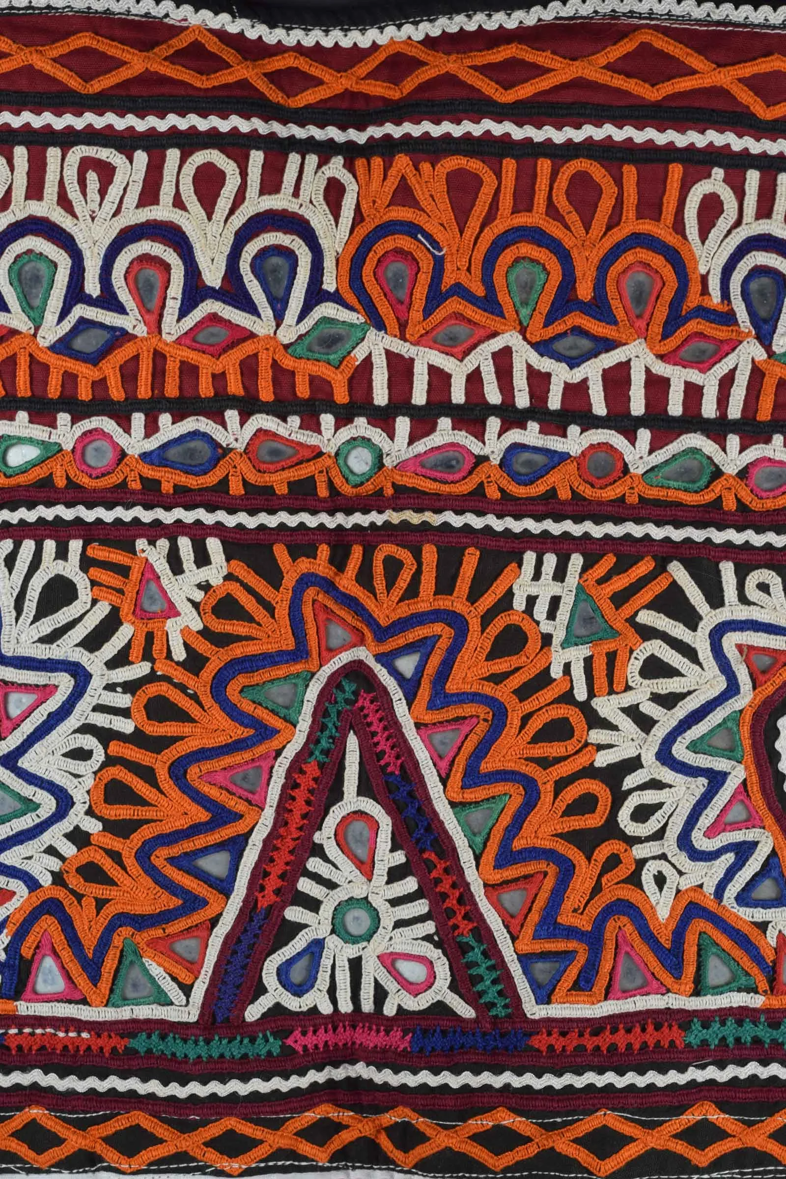vintage toran 11, view 2