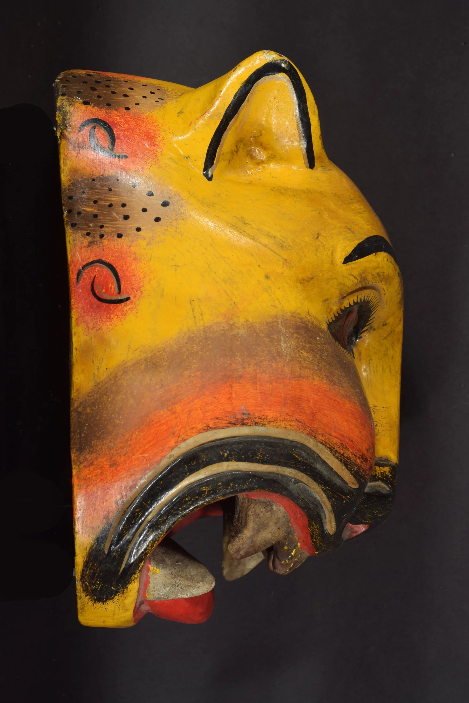 Tigre helmet mask, View 2