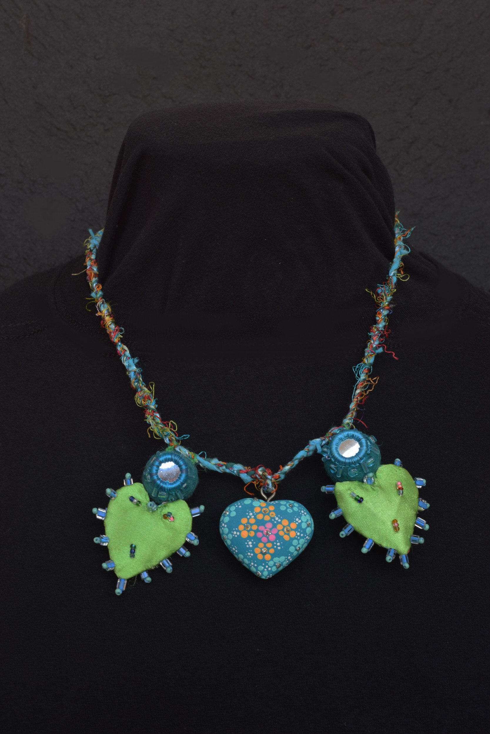 Blu&grn3hrtnecklaceweb.jpg