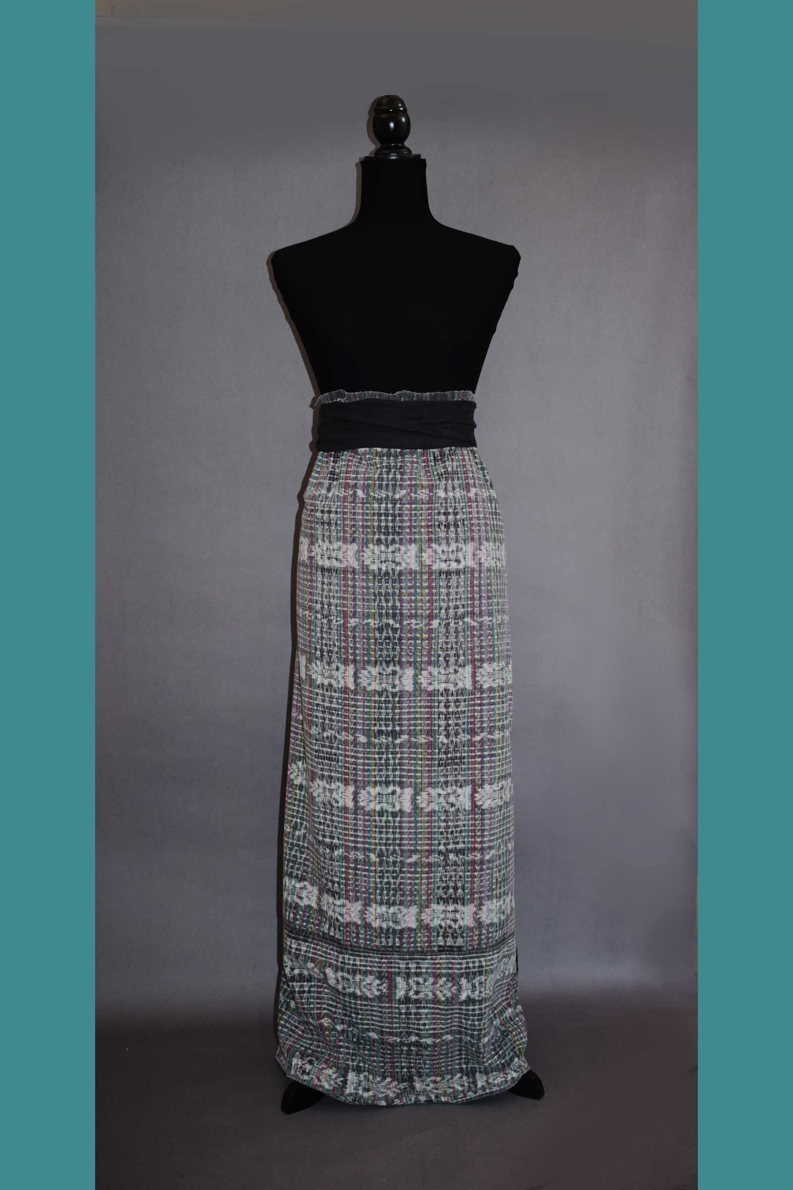 Double ikat corte with red, green, yellow stripes.