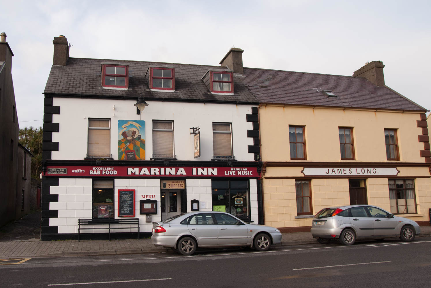 Marina Inn is a famous pub for Irish music.