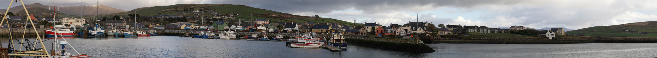 Panoramic view of Dingle harbor