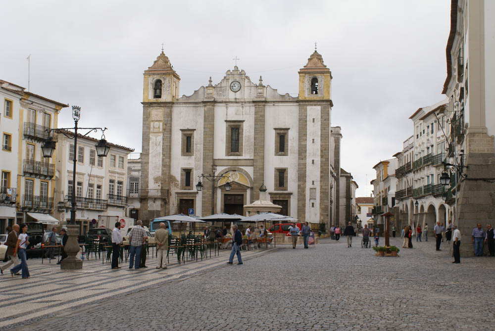 Giraldo Square