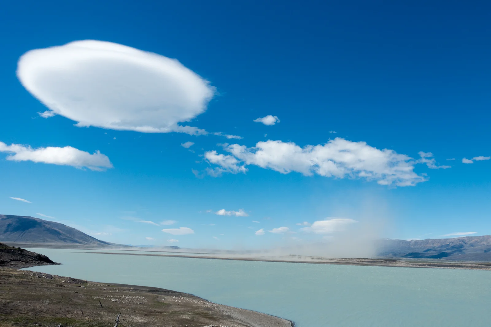 Lenticular cloud and wind storm over Lago Roca