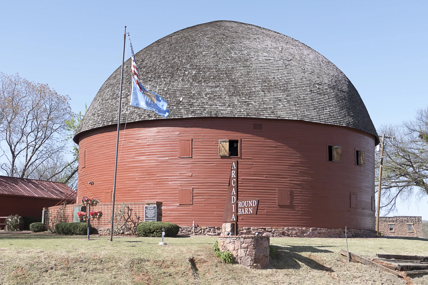The Round Barn in Arcadia, OK on route 66