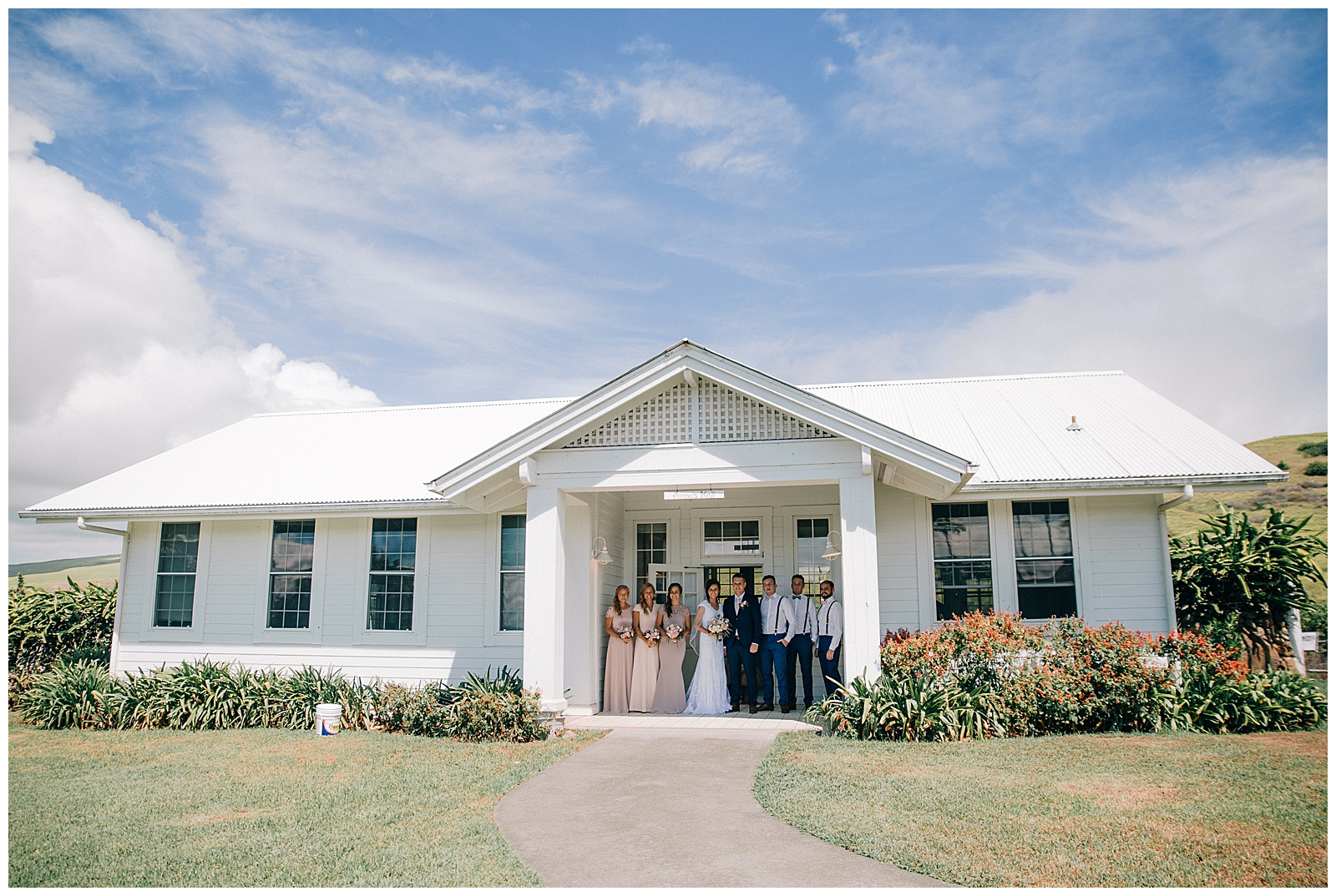 Hawaii Destination Wedding Annie Zav Photography_0017.jpg