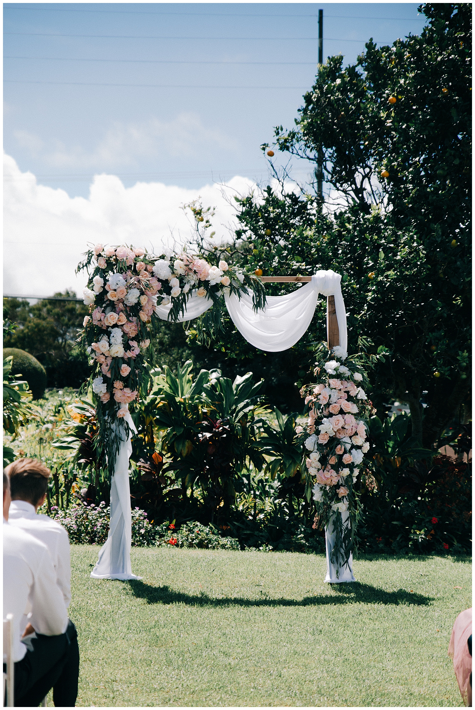 Hawaii Destination Wedding Annie Zav Photography_0020.jpg