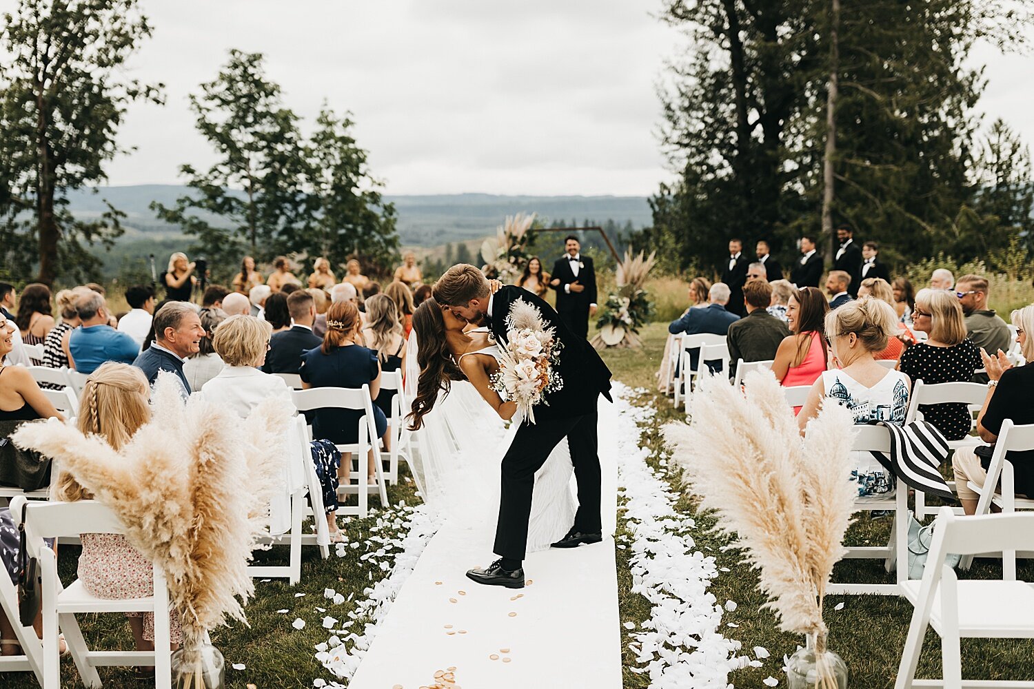 Oregon-Washington-Destination-Wedding-Photographer-Annie-Zav_0451.jpg