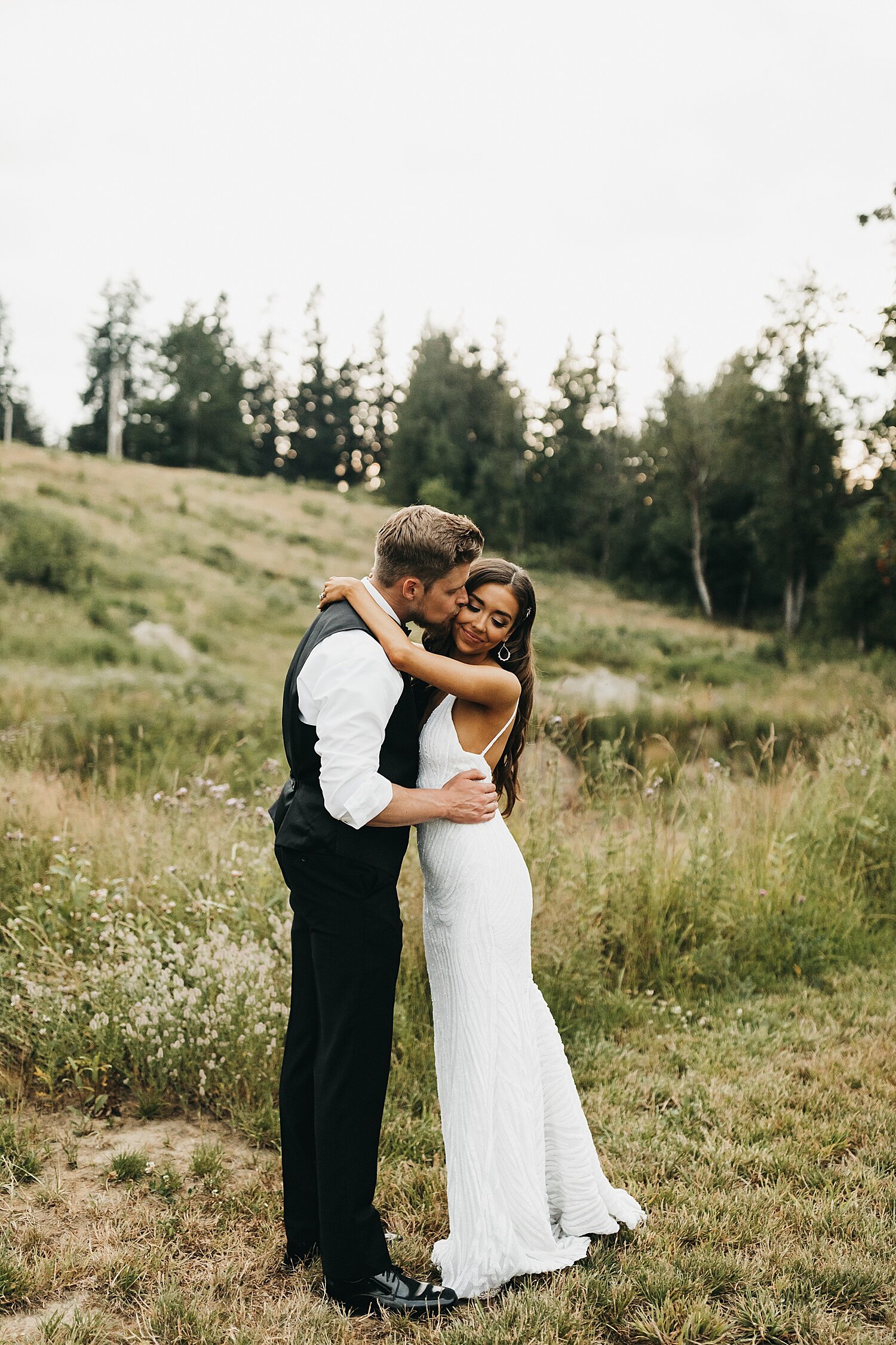 Oregon-Washington-Destination-Wedding-Photographer-Annie-Zav_0489.jpg