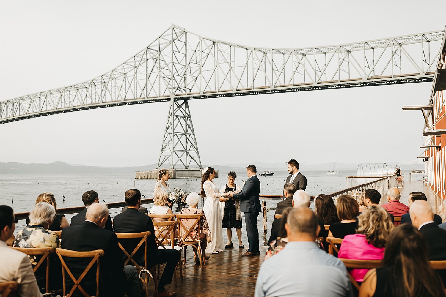 Portland-Seattle-Wedding-Photographer-Annie-Zav_0181.jpg
