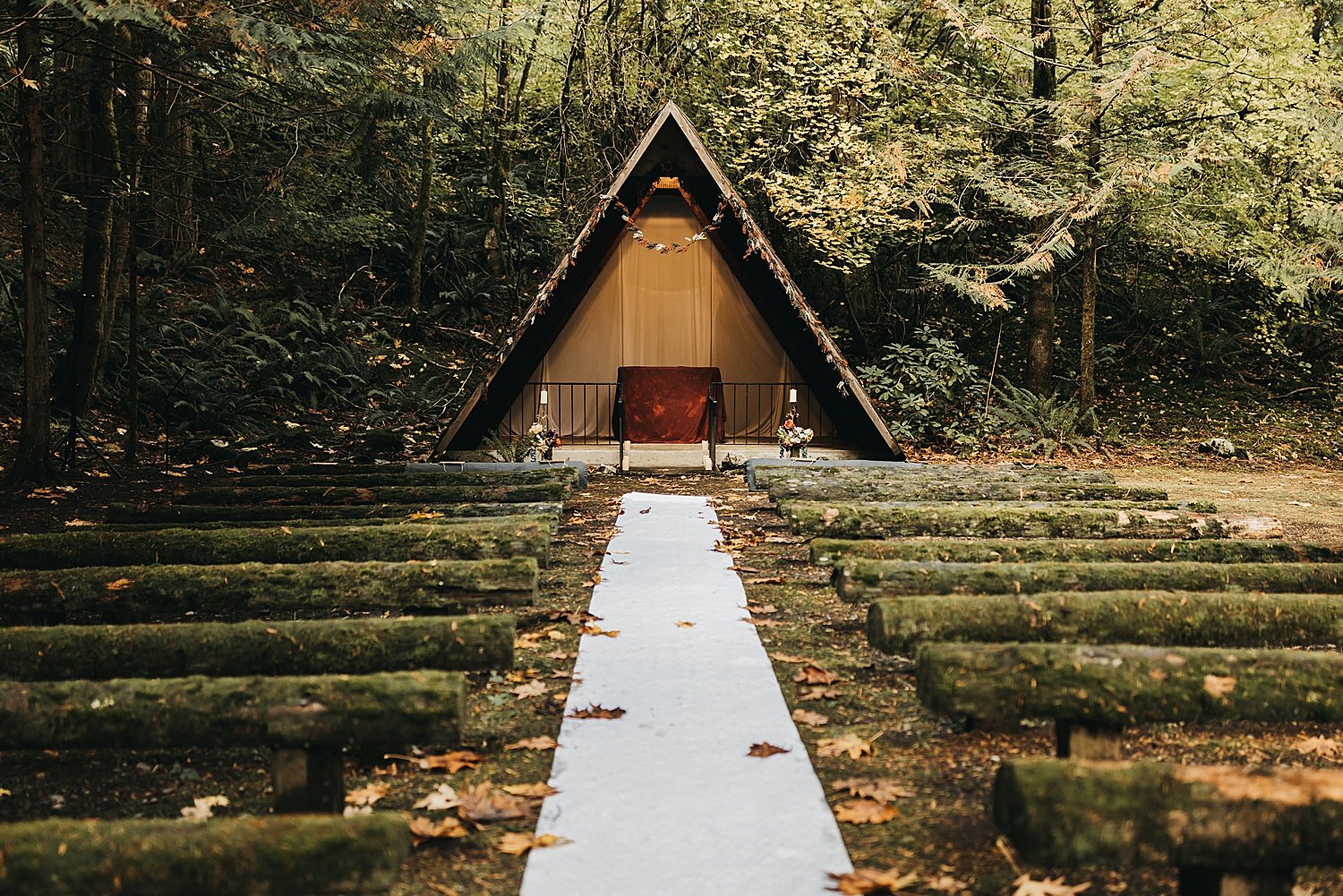 Fall Wedding Backdrop Inspiration