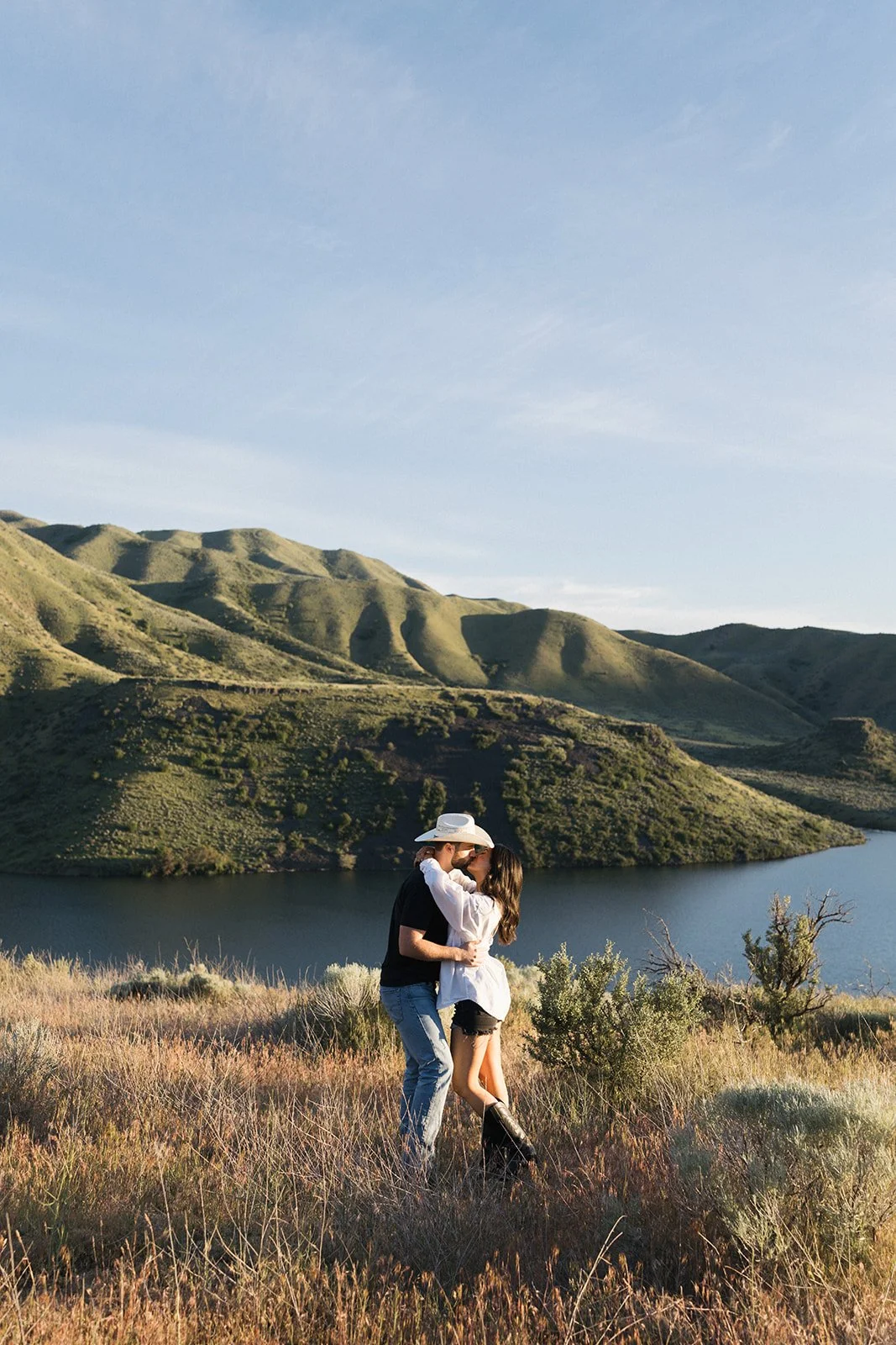 Lucky Peak Engagement Photos | A Romantic Engagement Session in Boise, Idaho 