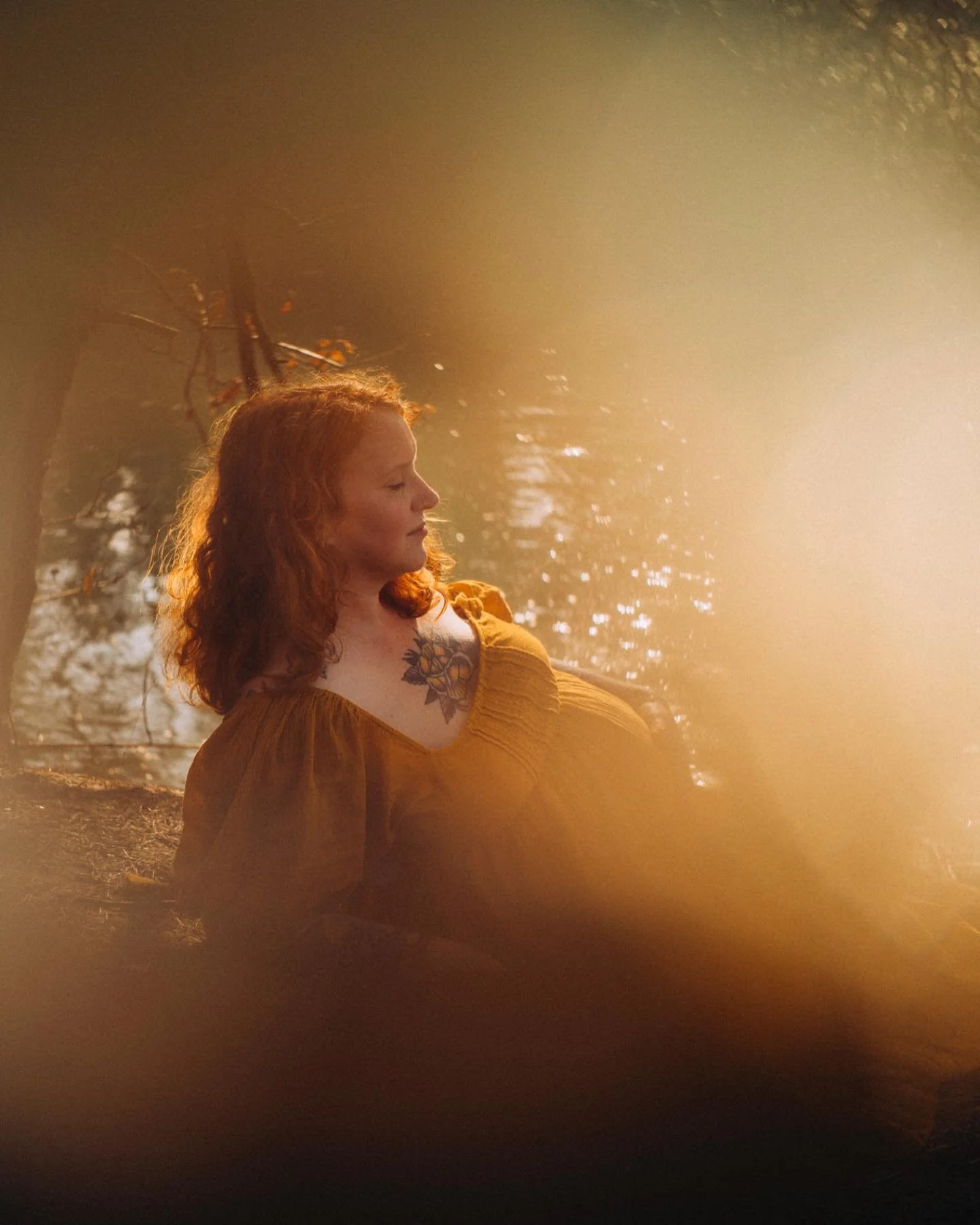 A very special photograph to me. Rebecca, blooming with her son. 💖