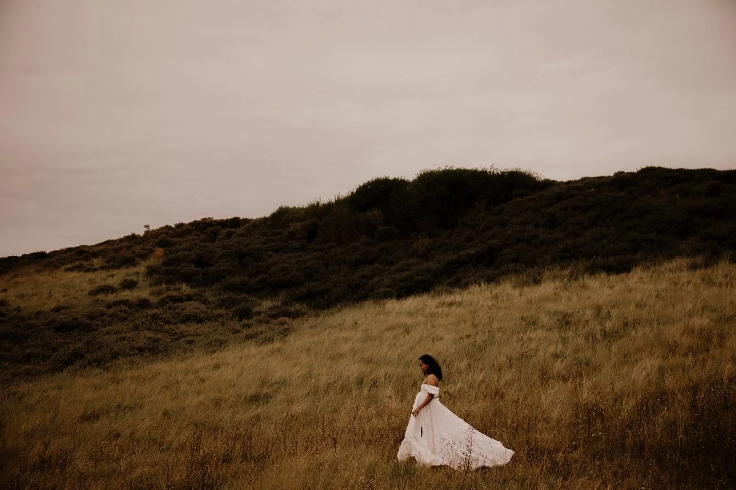 Het ondernemerschap hits you a little harder wanneer je hoogsensitief bent 😜

Omdat jij heel veel voelt; worden jouw sessies ook 100x mooier. Je kunt v&eacute;&eacute;l dichterbij je modellen komen wanneer je precies voelt wat zij voelen. &hearts;️ 