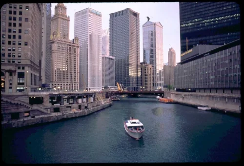 chiacago boat004_1.jpg