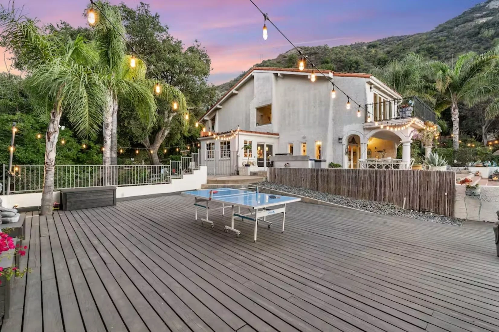 Photo Tour — The Malibu Retreat