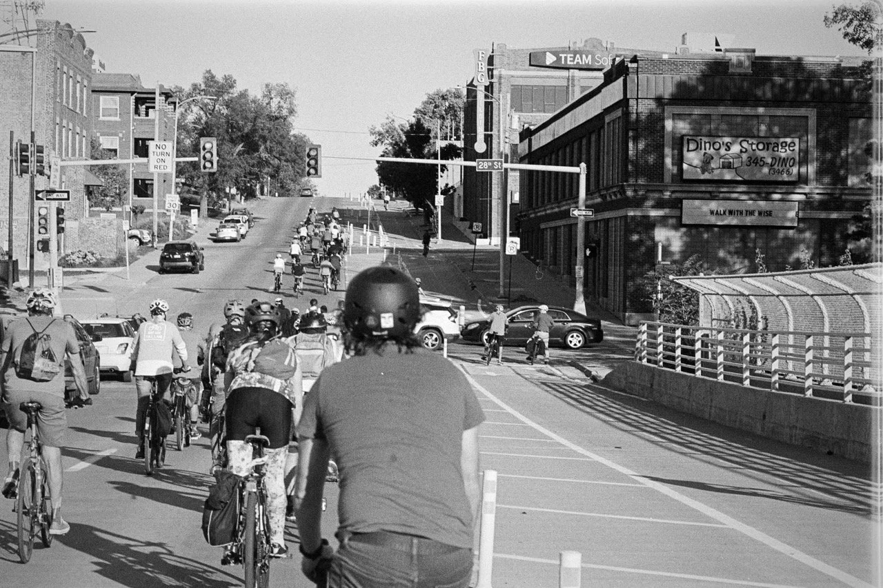 陳原君 | Yuanjun Chen | What We See When We’re Biking in Omaha