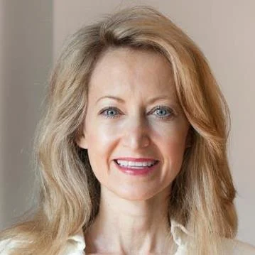Lynn McBee.jpg