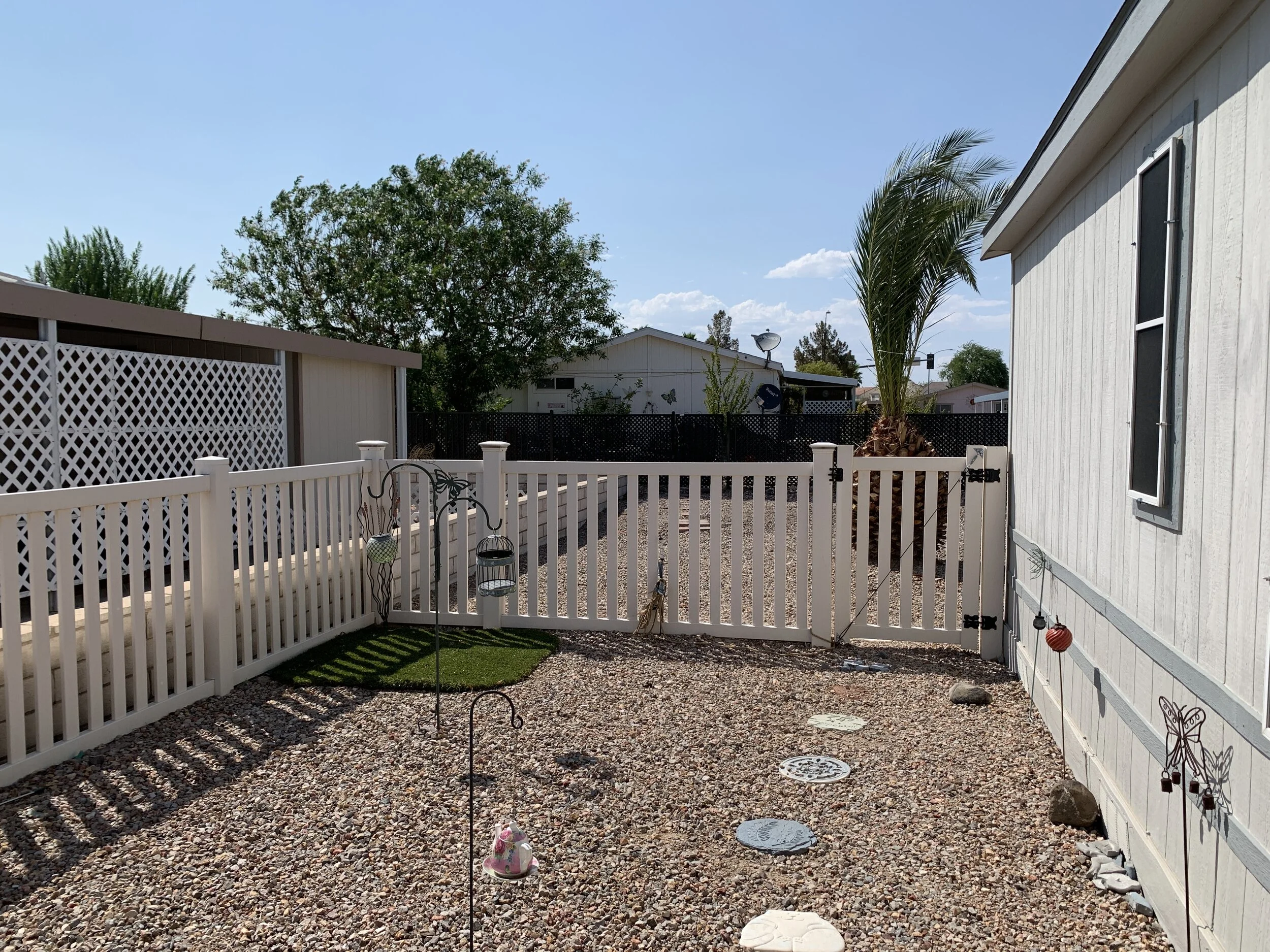 MV 179 Exterior 9.JPG