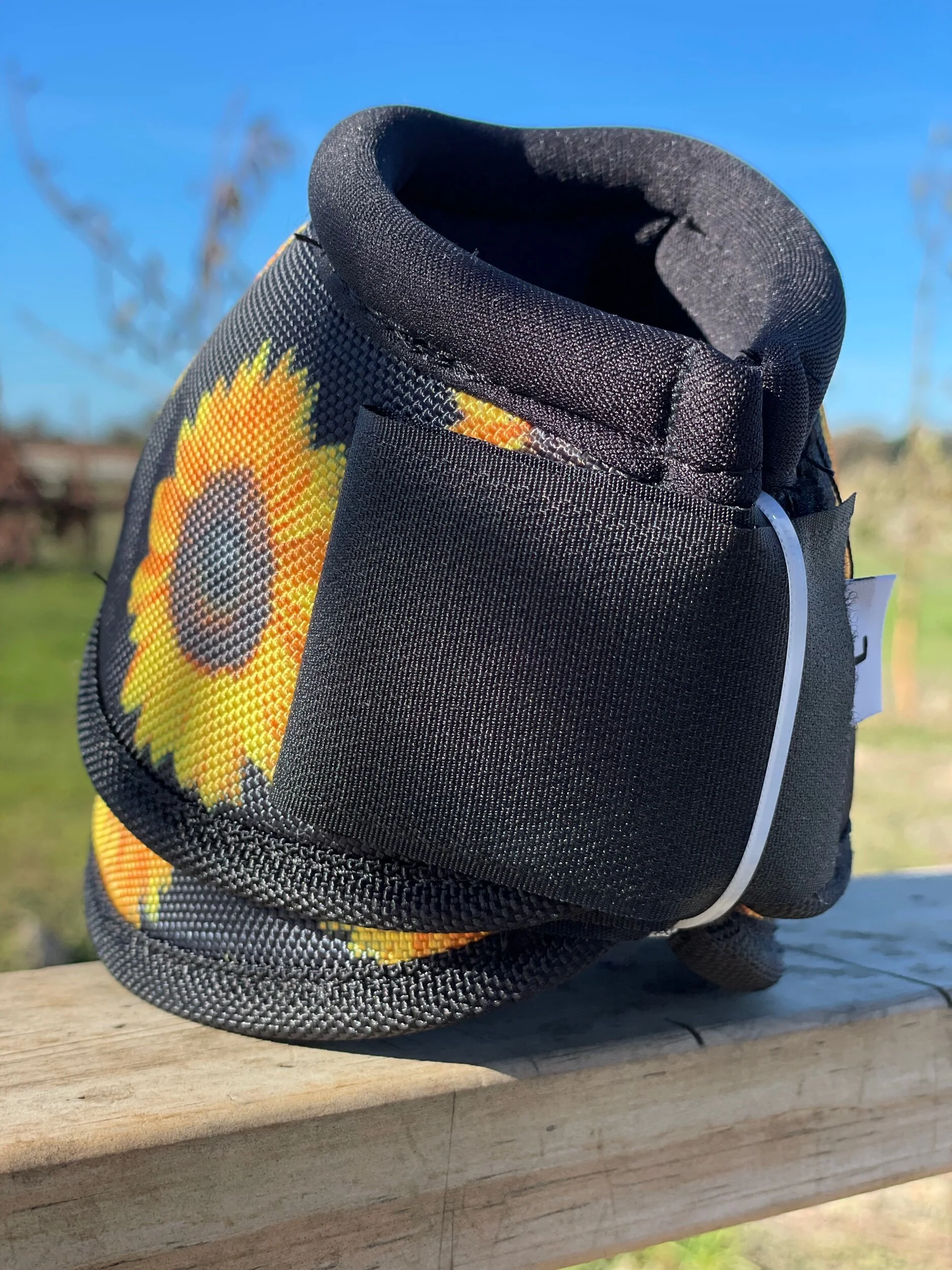 EEDCC432-069E-4BF9-A263-5E437A8D1005