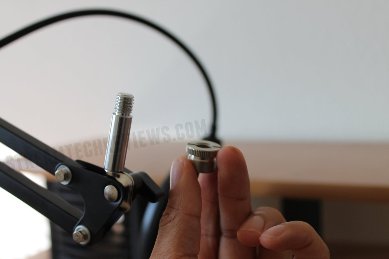 Luling Arts Microphone Boom Stand Review — Stream Tech Reviews by BadIntent