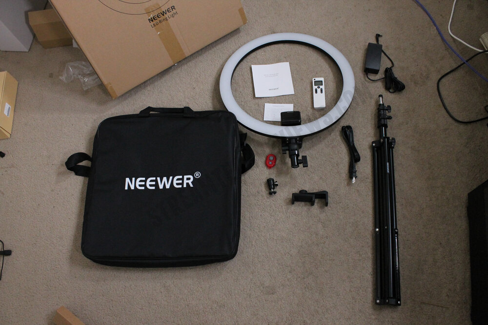 Neewer 18” Ring Light Review [vs Neewer 18” Advanced Ring Light] — Stream  Tech Reviews by BadIntent