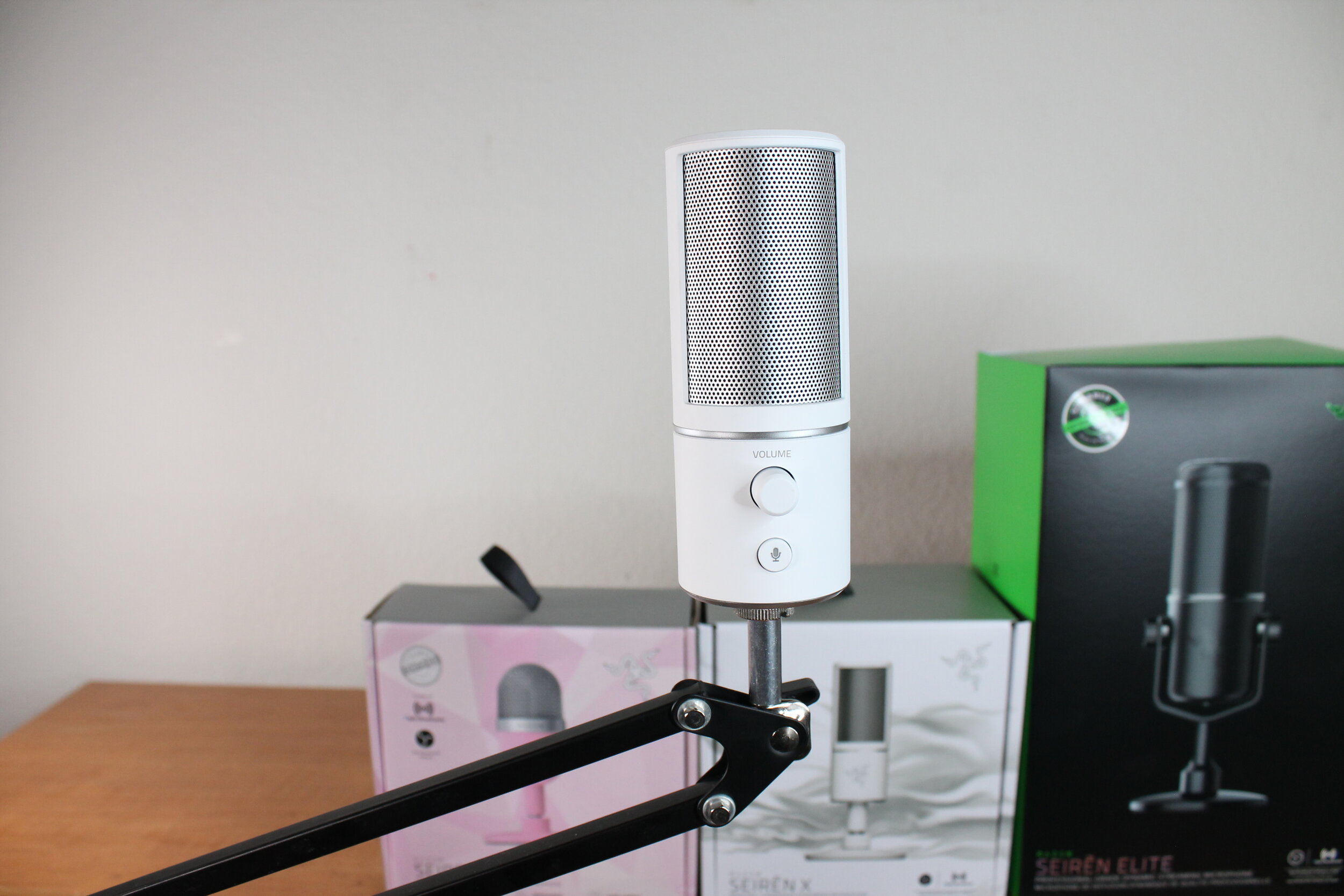 Razer Seiren Mini Vs Razer Seiren X Vs Razer Seiren Elite Stream Tech Reviews By Badintent