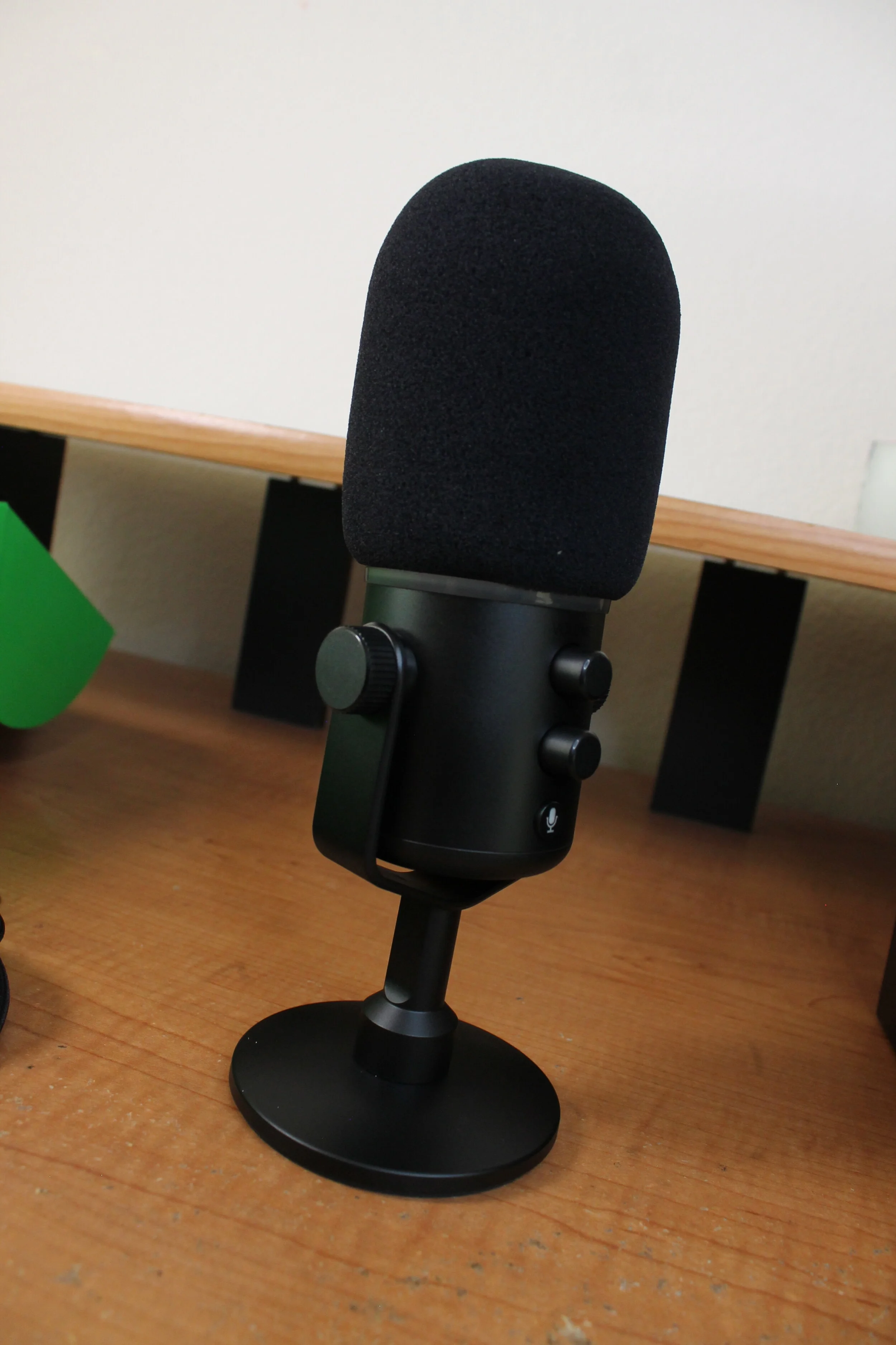 Razer Seiren Mini Vs Razer Seiren X Vs Razer Seiren Elite Stream Tech Reviews By Badintent