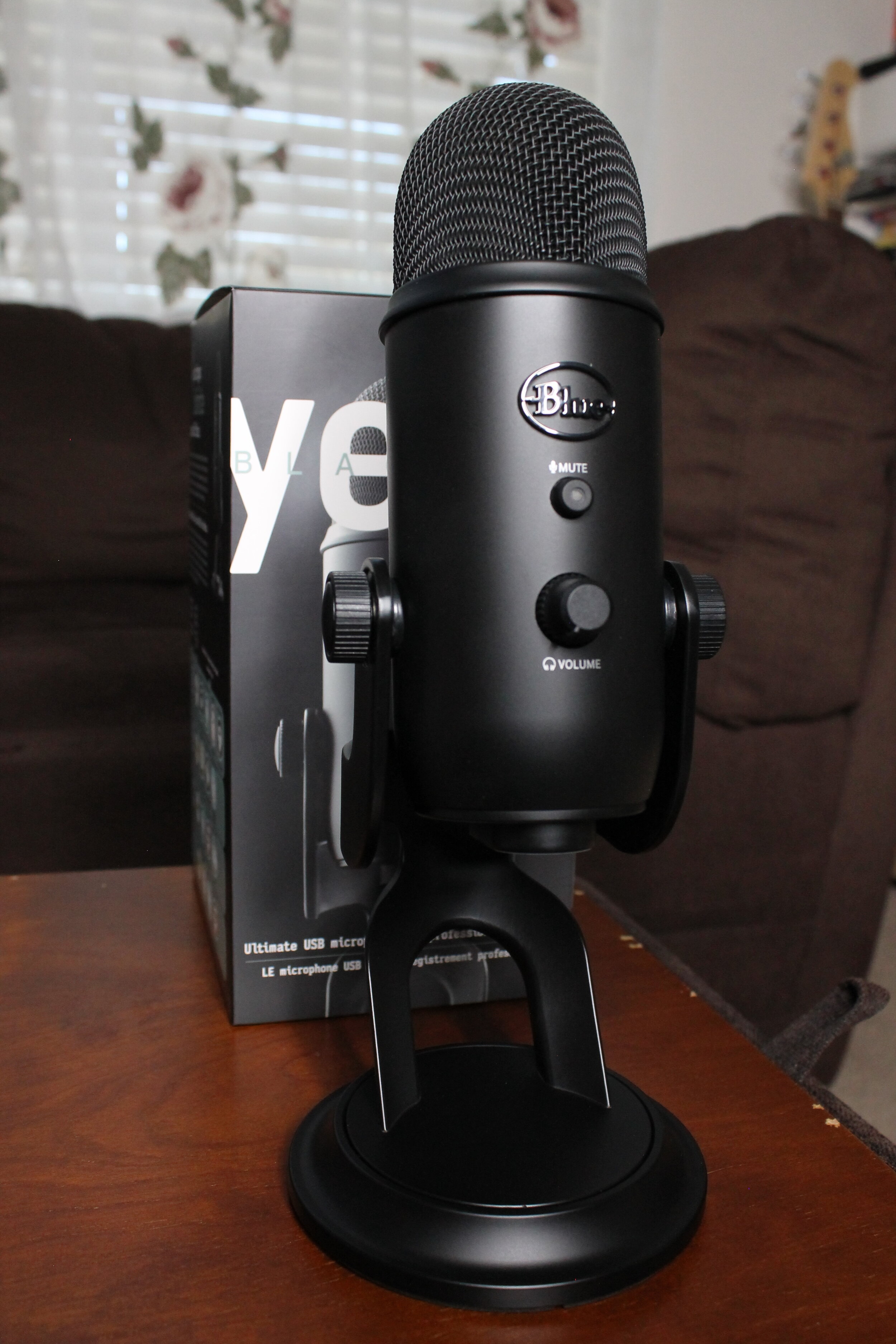 Blue Yeti vs Rode NT USB Mic Test & Comparison (+Fifine K669