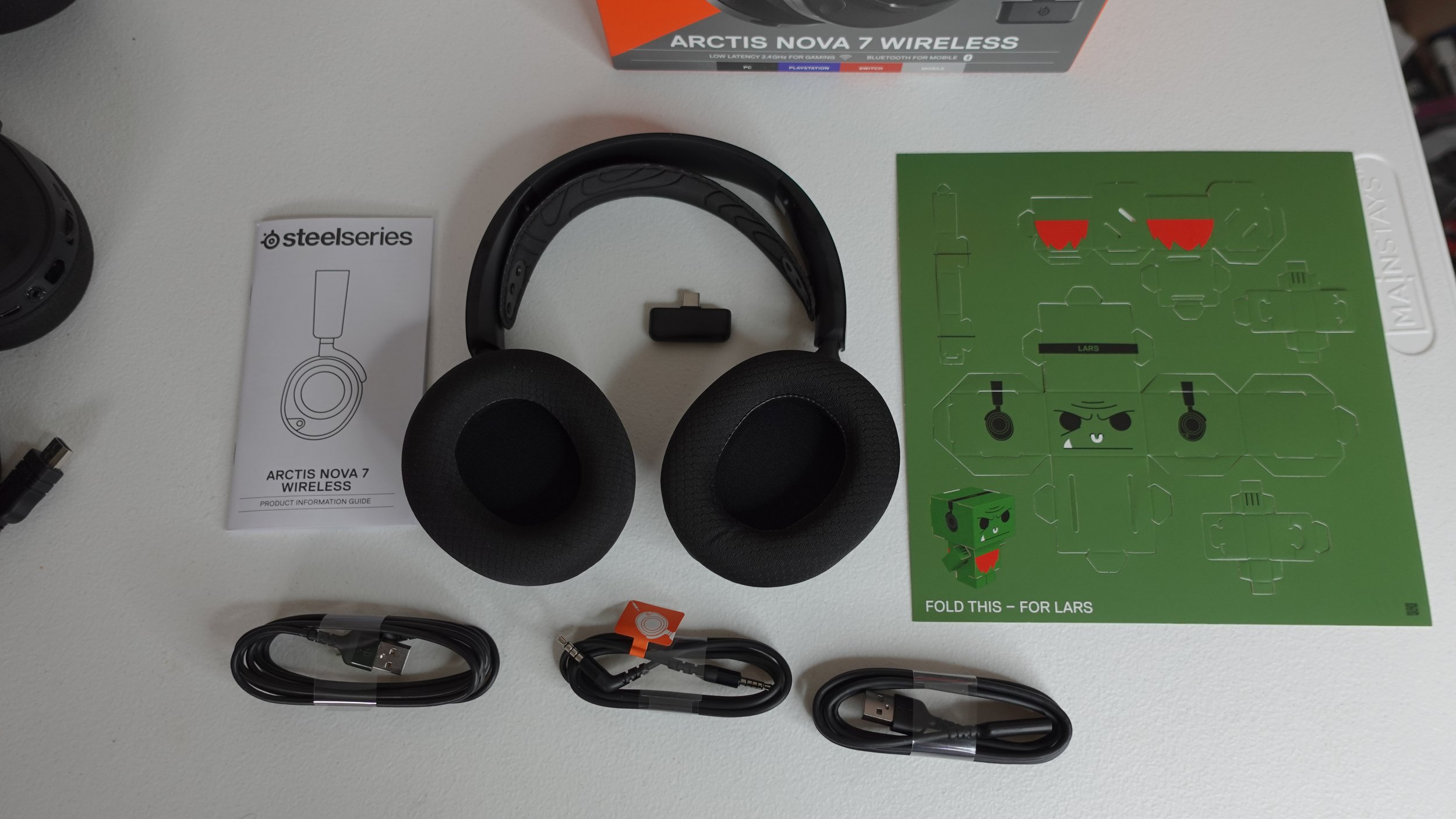 人気 おすすめ steelseries ARCTIS NOVA7 wireless