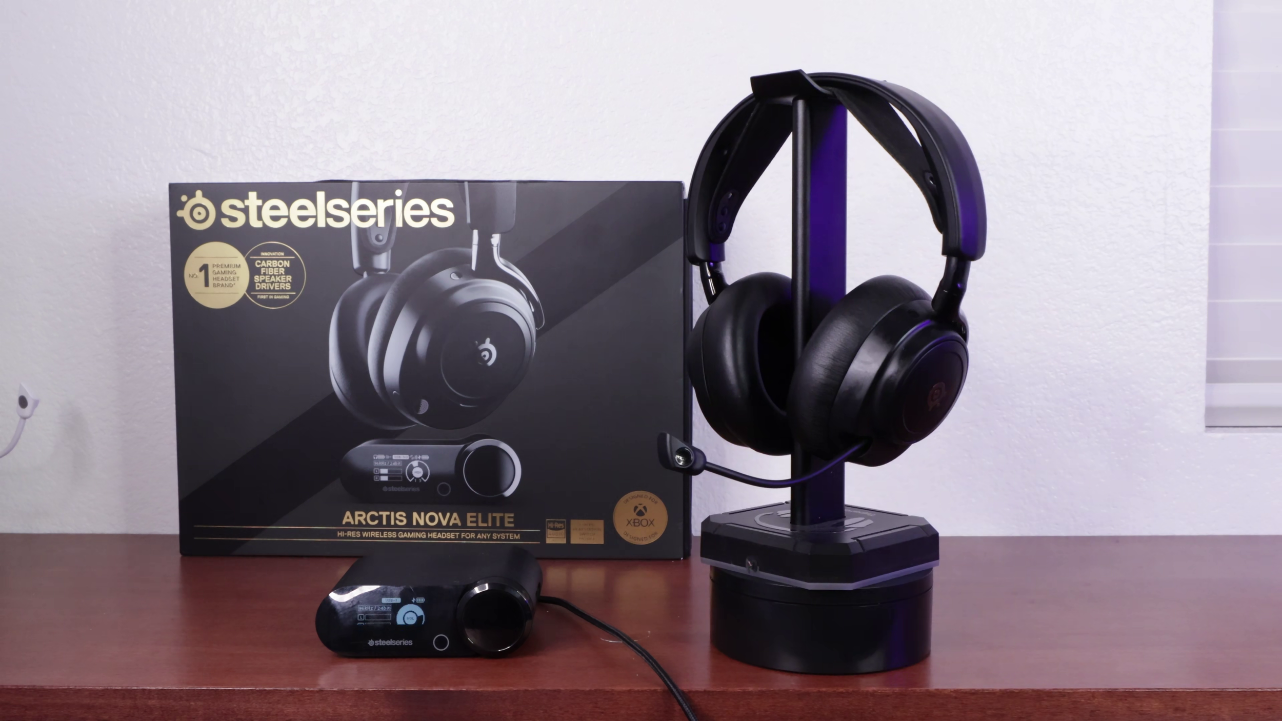 image of nova pro elite on stand on desk