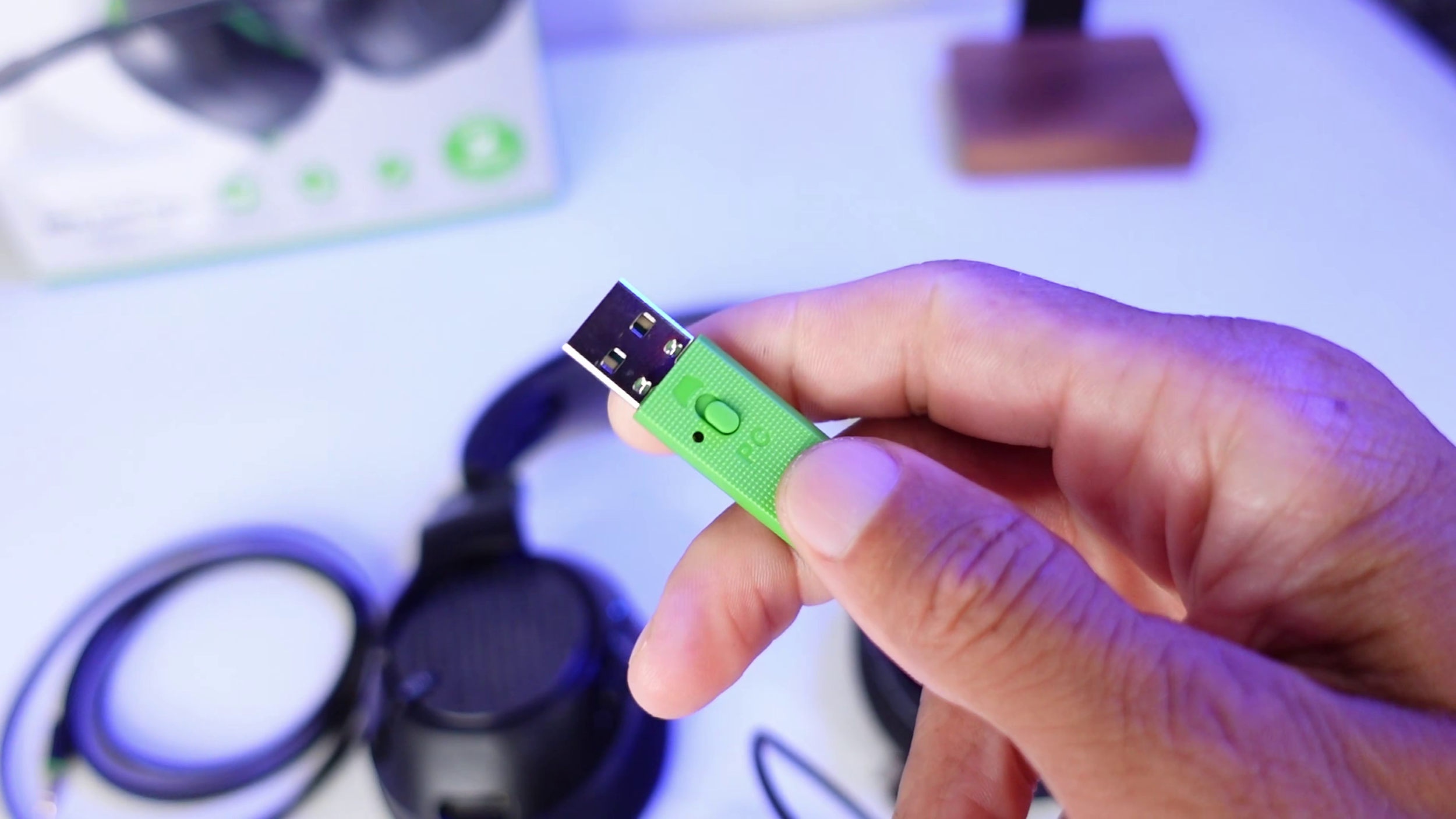 image of plyr 720 usb dongle