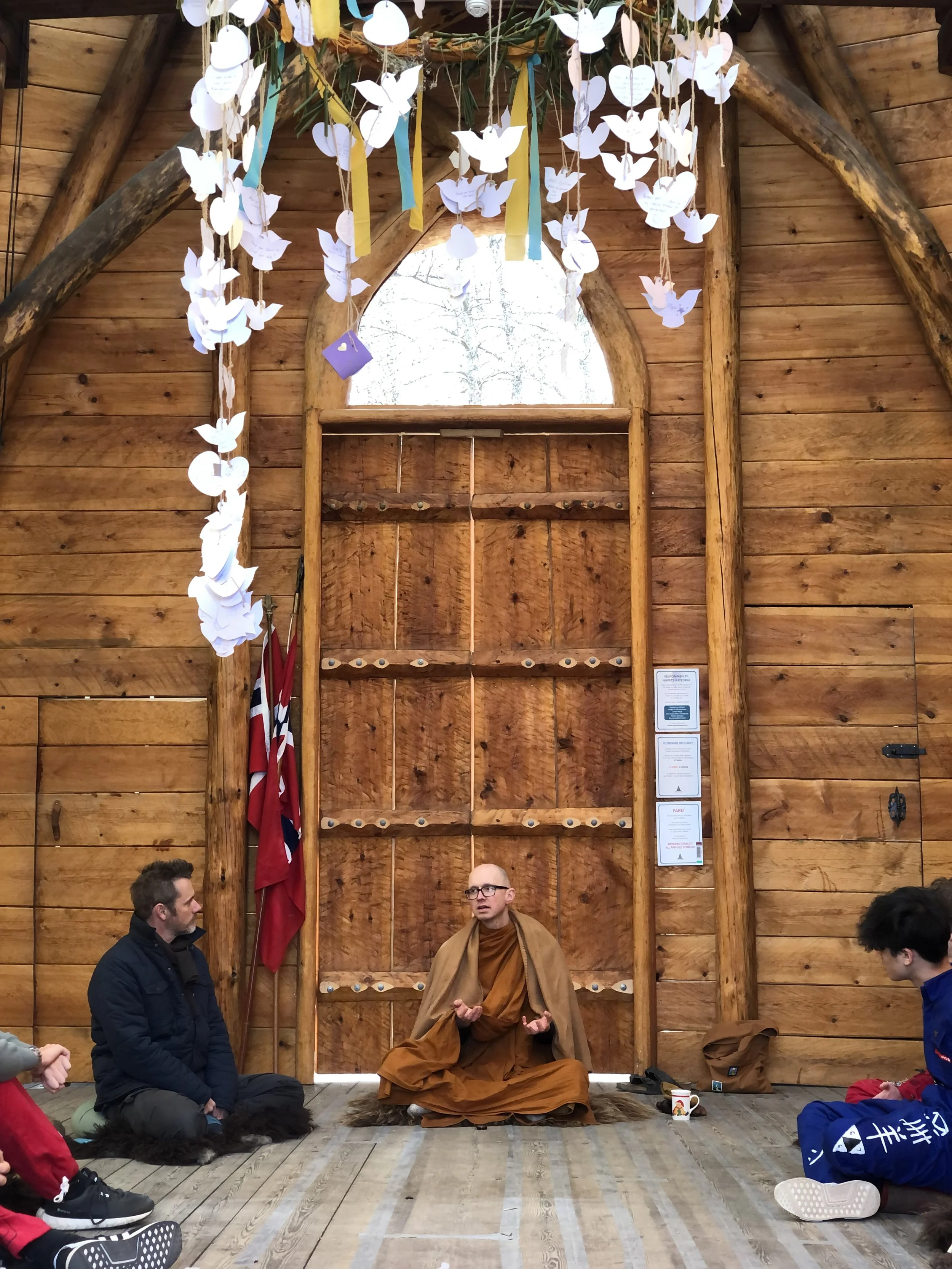 Buddhist_meditasjon_greåker_vgs6.jpg
