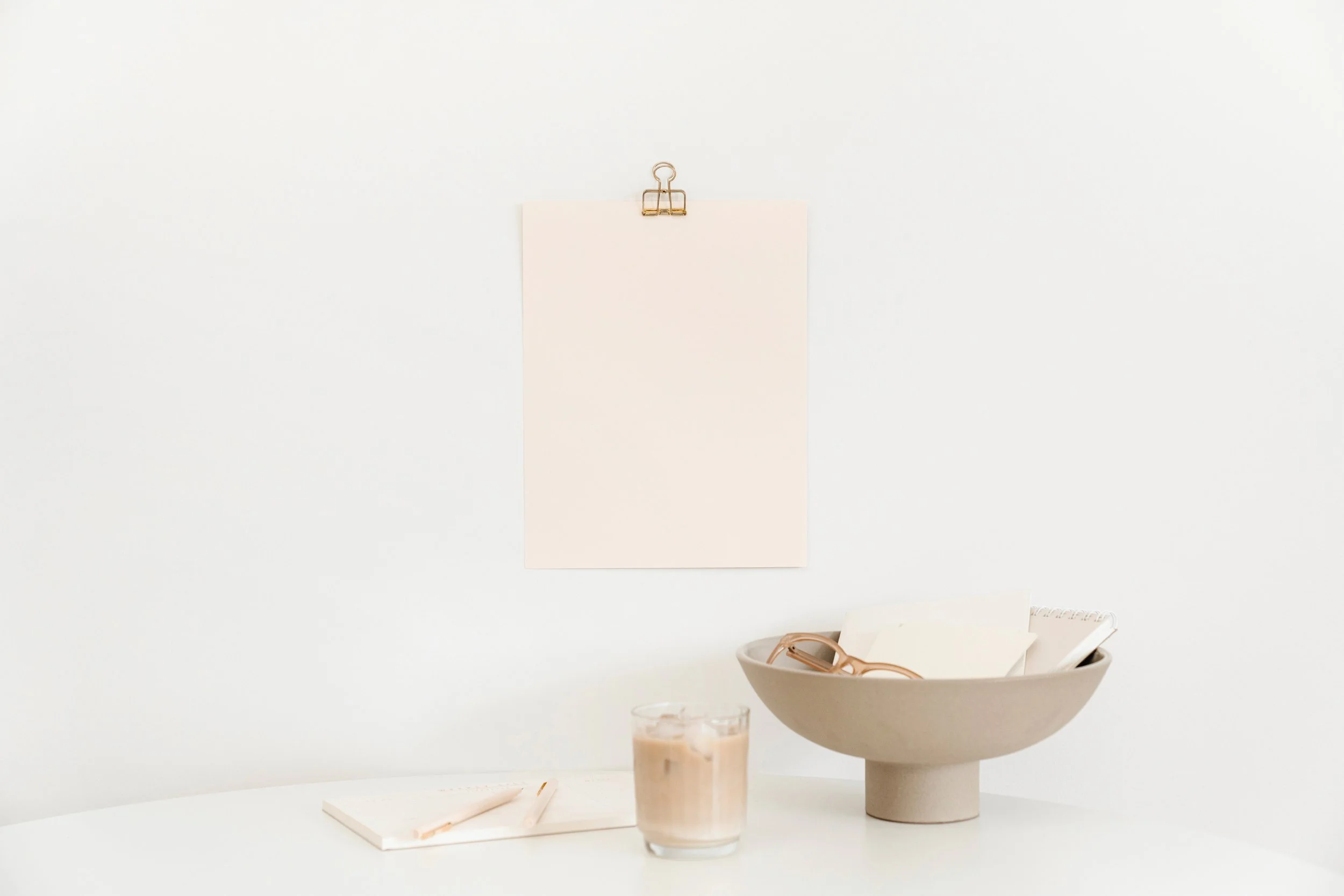 haute-stock-photography-subscription-minimal-mockups-collection-final-23.jpg
