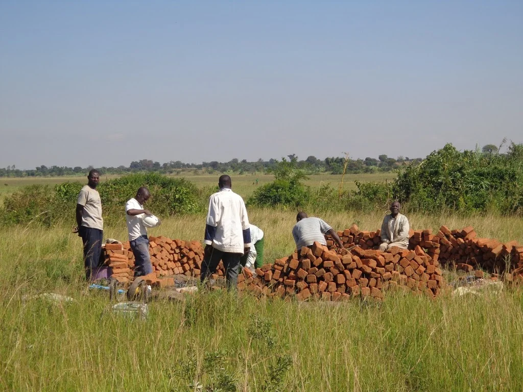 Brick water tank at Katsumwa