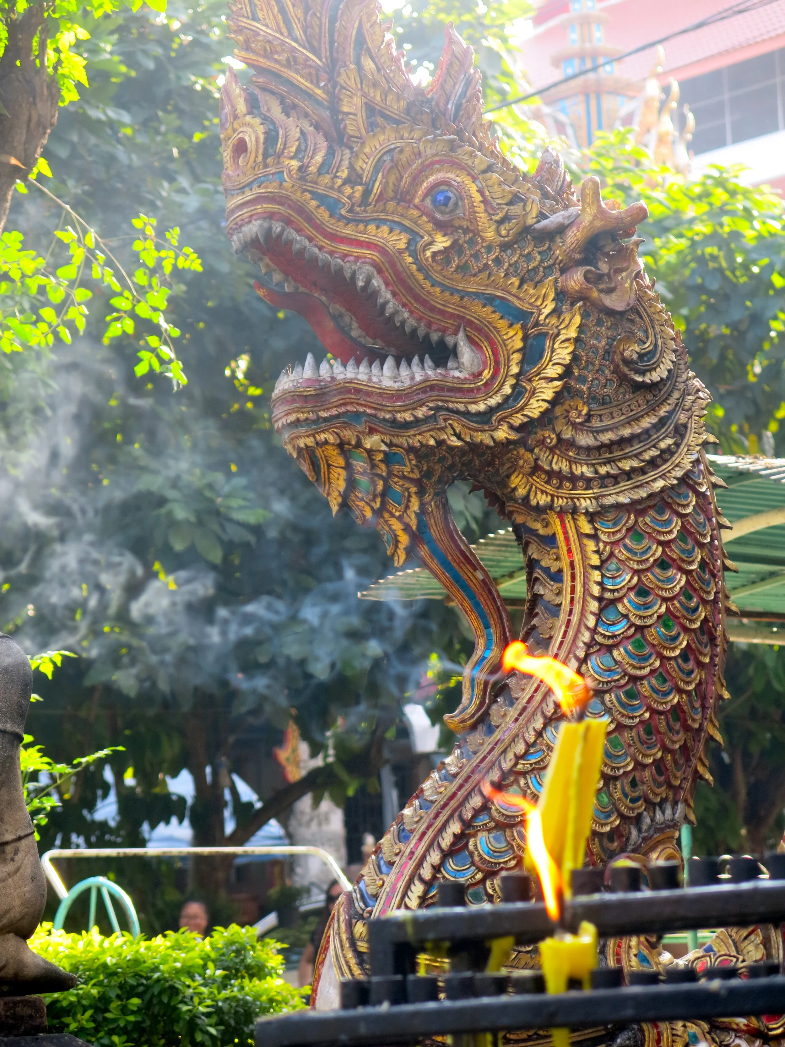 dragon-figure-buddhist-temple.jpg
