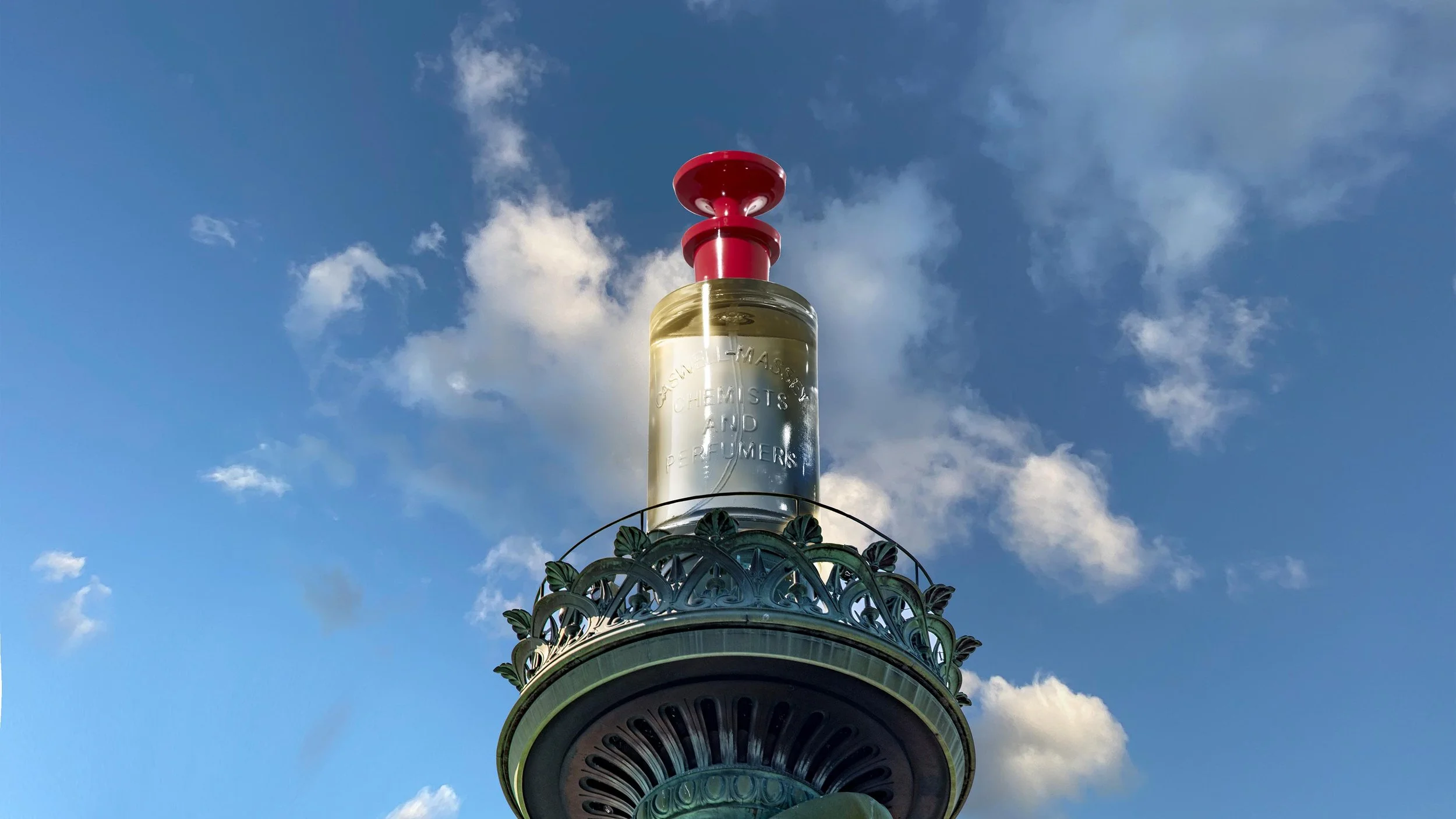 NumberSix100mL_StatueofLibertyTorch_PM_698540647_7554x4249px_sRGB copy.jpg