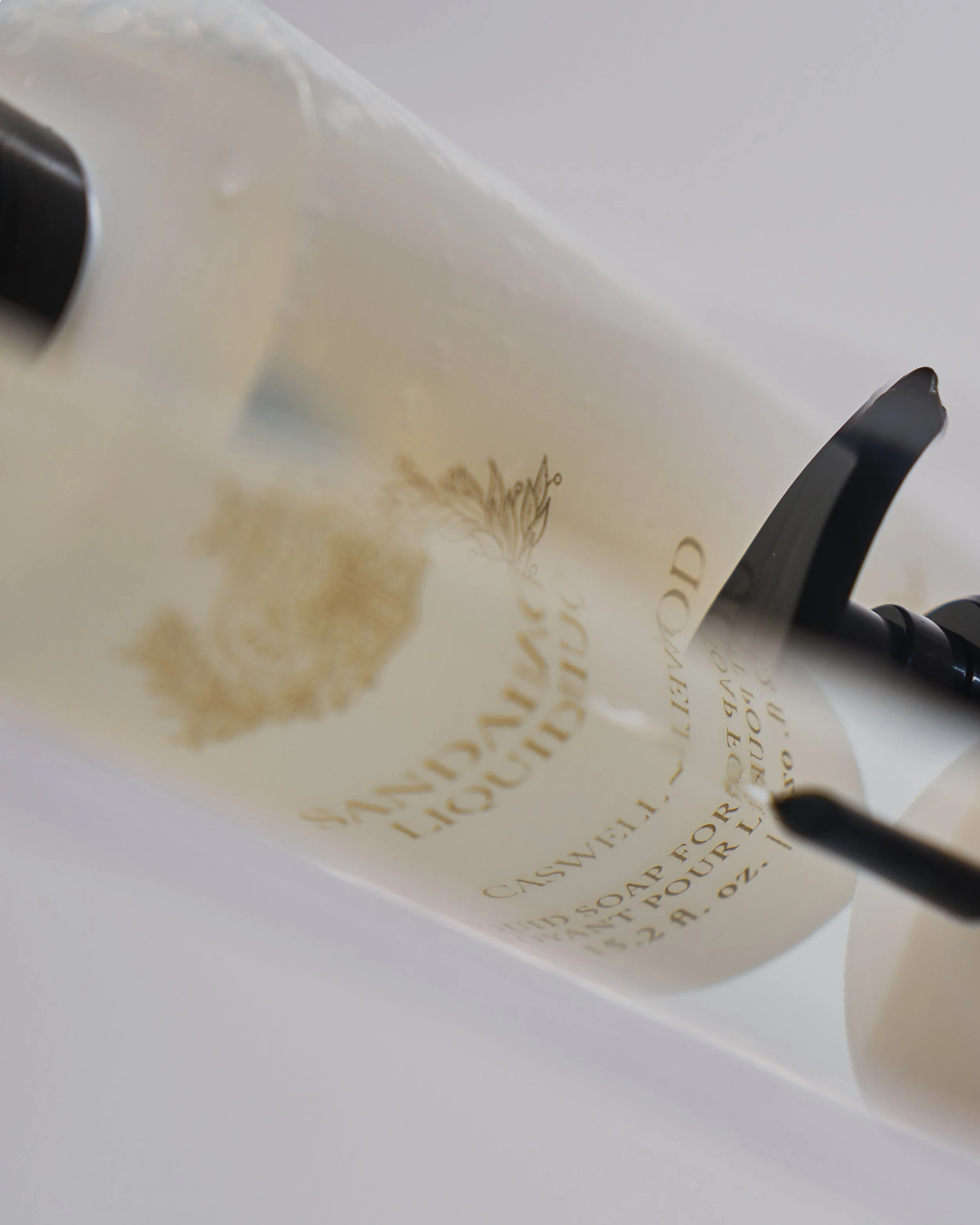 15ozLiquidSoaps_DistoredStillLife_WorkingFile_PM_0541_4672x7008px_RGB.jpg