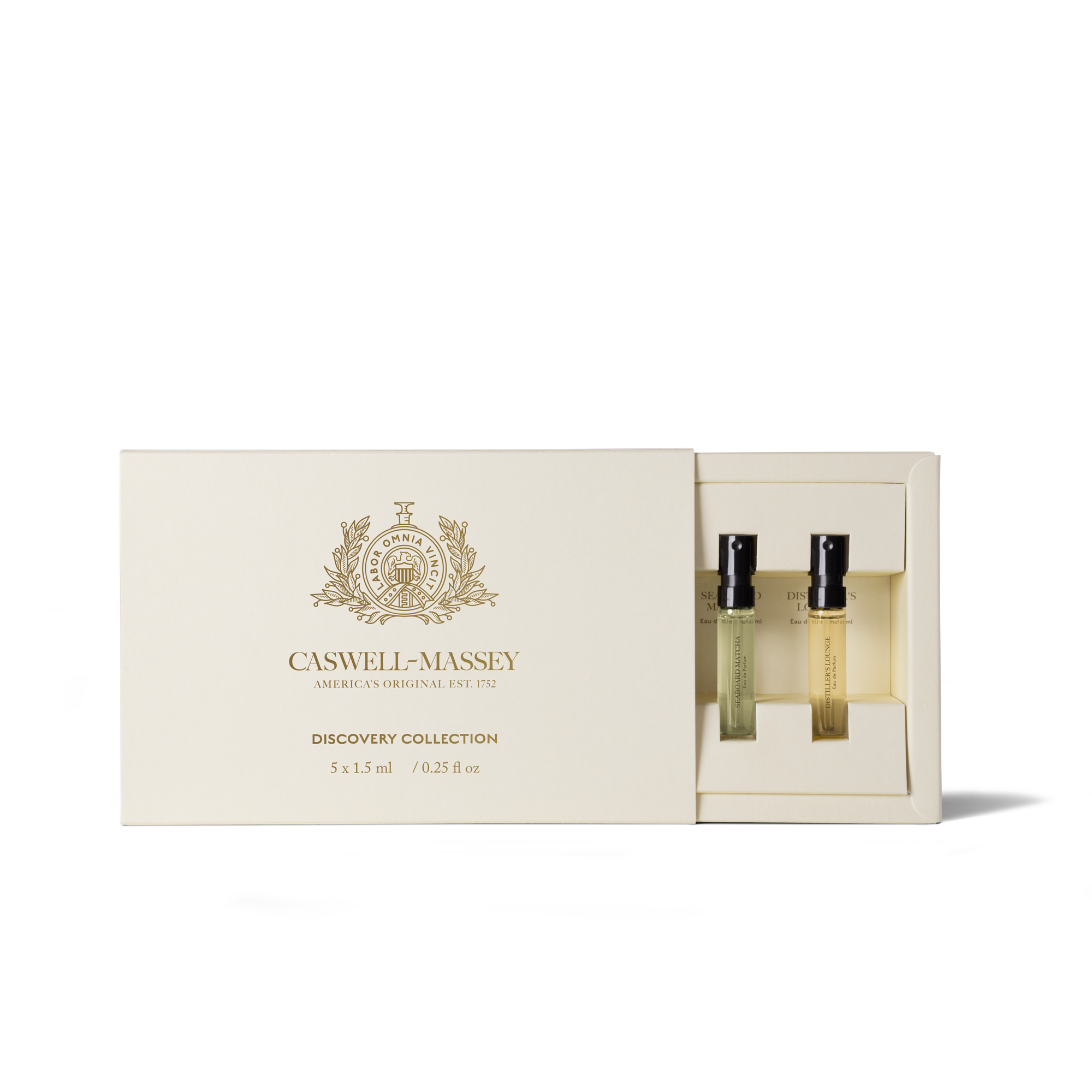 09-60040_DiscoveryFragranceCollectionMens_OpenBox2_Silo_PM_0062_2000px_sRGB.png