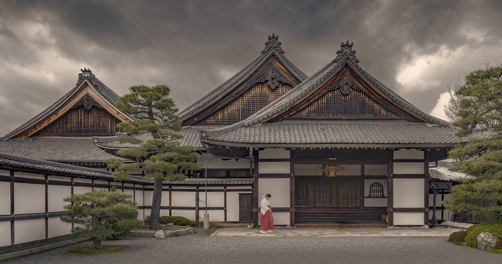 KYOTO SHRINE.jpg