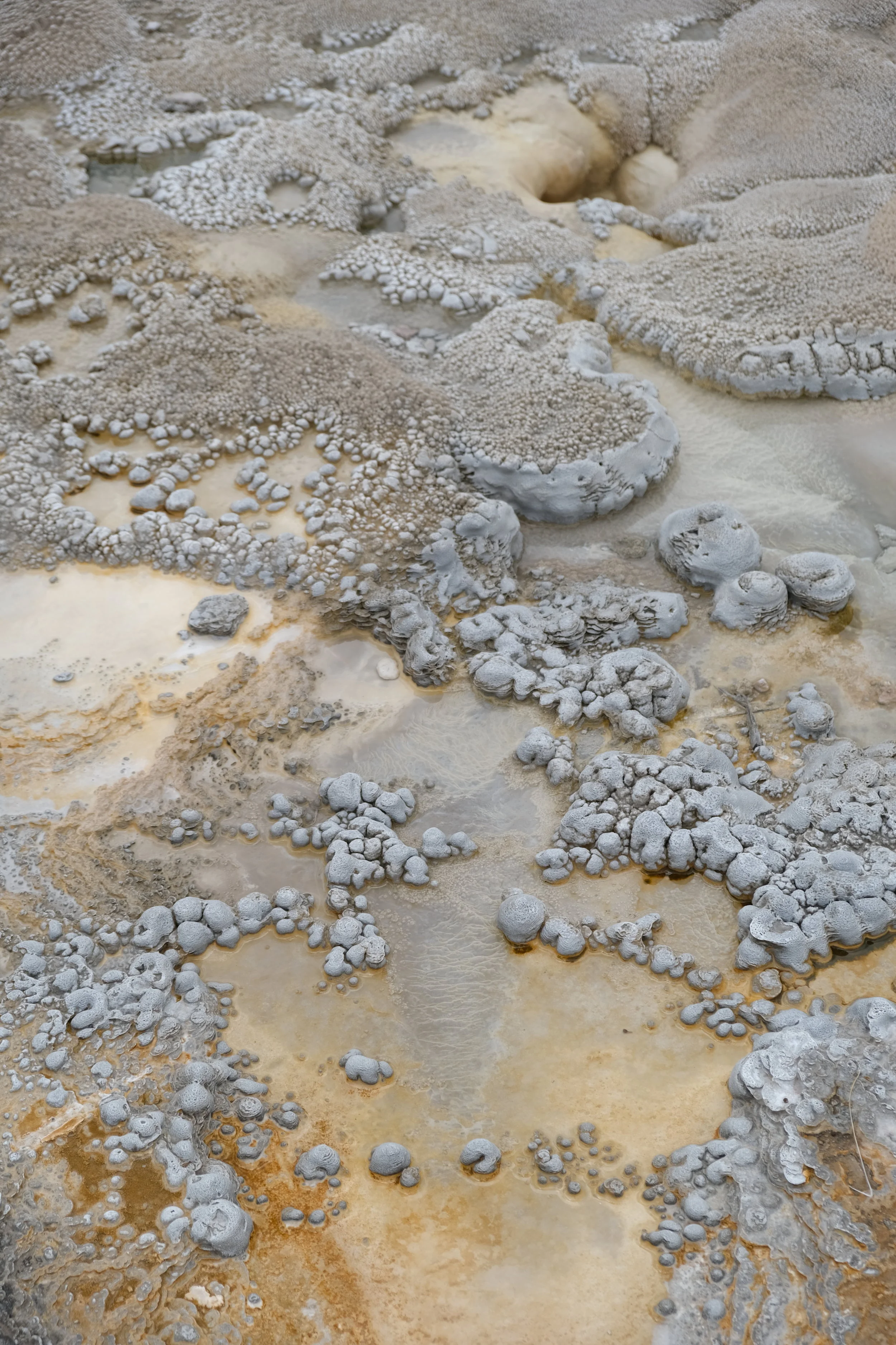 Stone bubbles