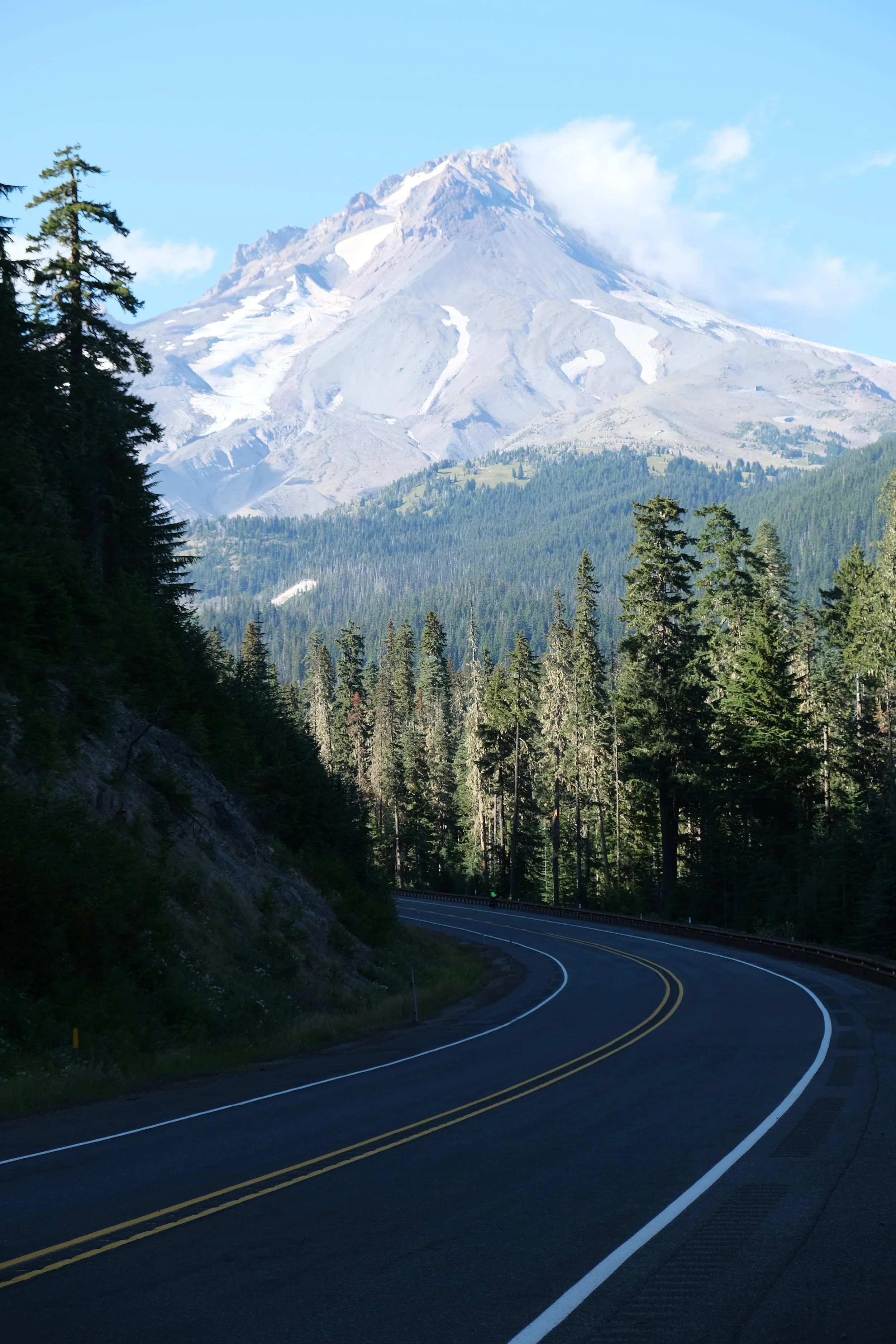 Mounting the Hood (USA Day 98)