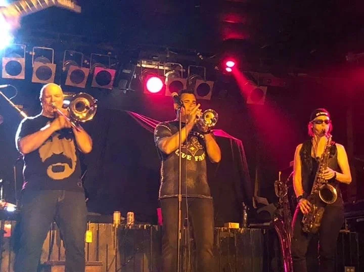 Wally &amp; The Beavs in Lima