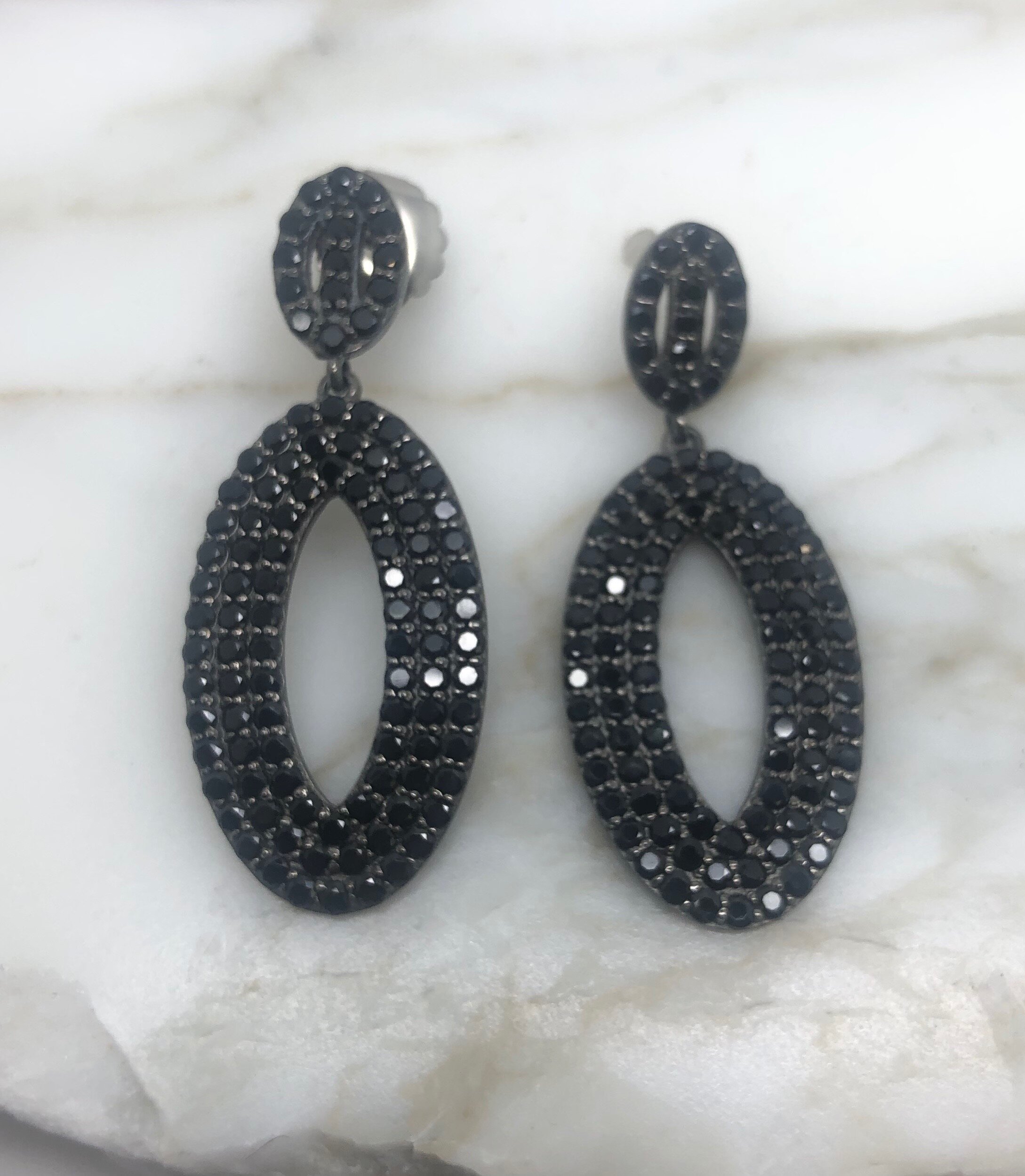 Black Spinel dramtic earrings STS