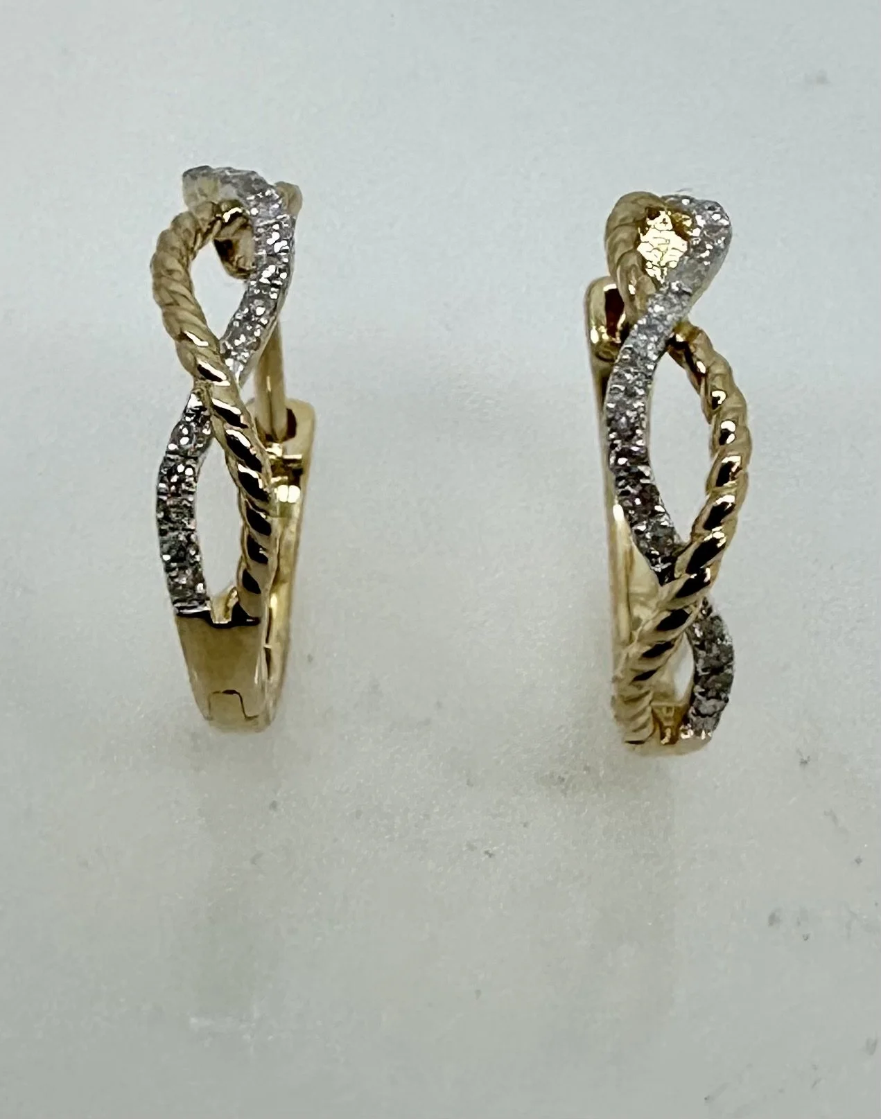 Twisted Diamond Huggies