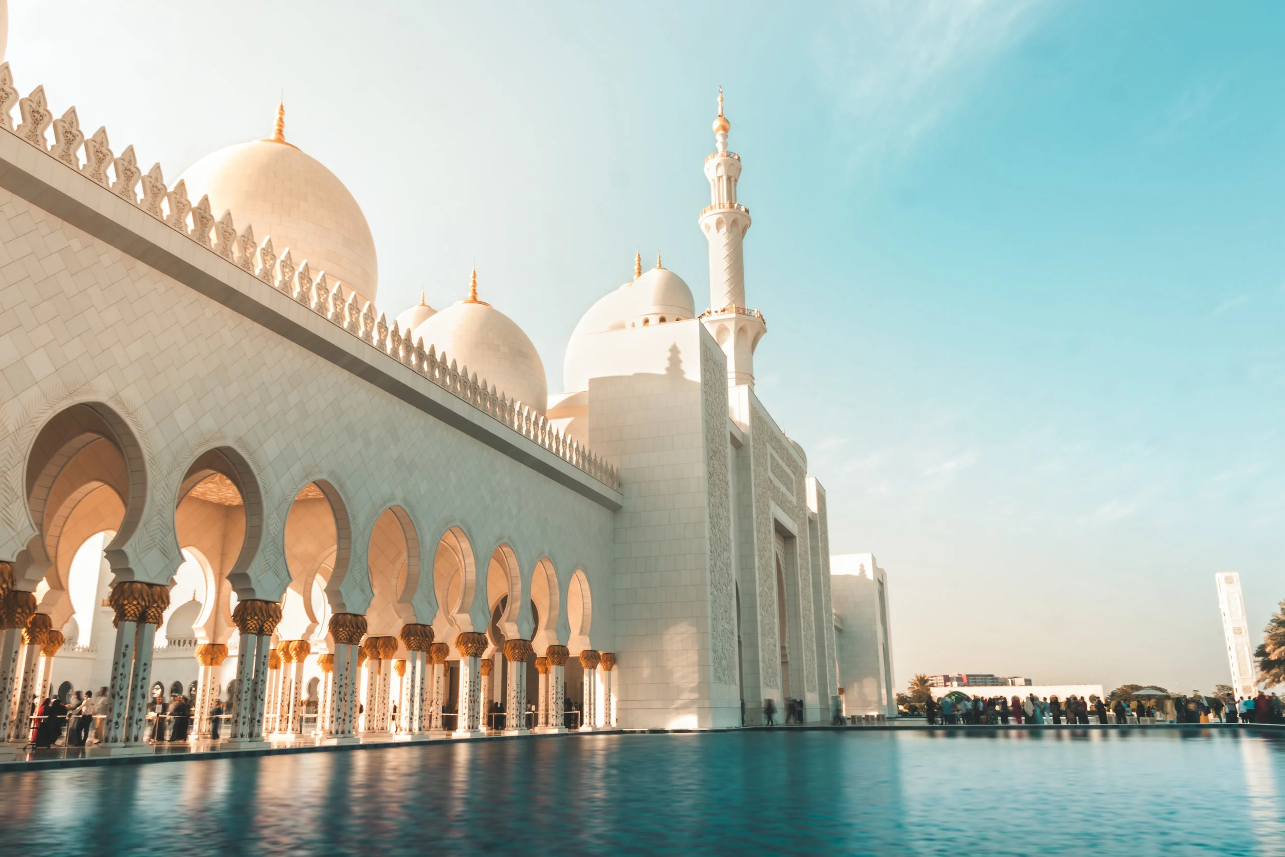 Sheikh Zayed Grand Mosque Full.jpg