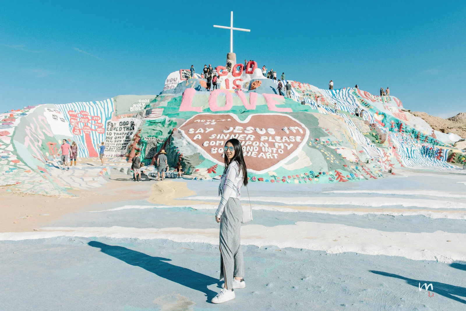 Salvation Mountain - A Story Of Love