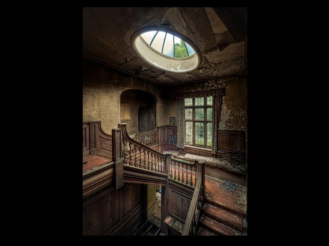 Jon-Hutman-feature-film-set-design-HOUSE_WITH_A_CLOCK_IN_ITS_WALLS-_Page_33.jpg