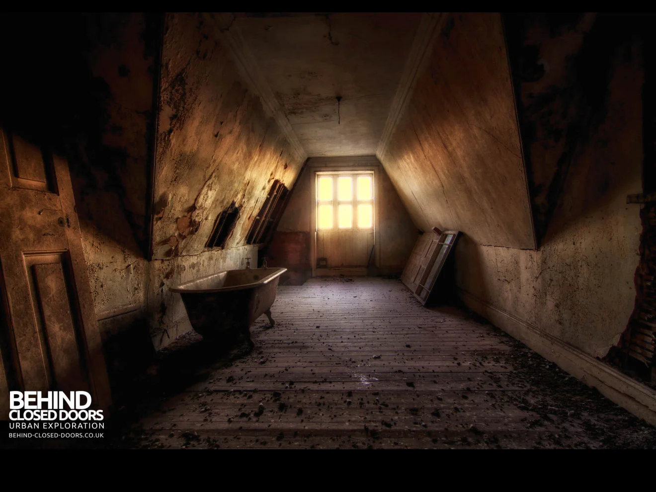 Jon-Hutman-feature-film-set-design-HOUSE_WITH_A_CLOCK_IN_ITS_WALLS-_Page_47.jpg